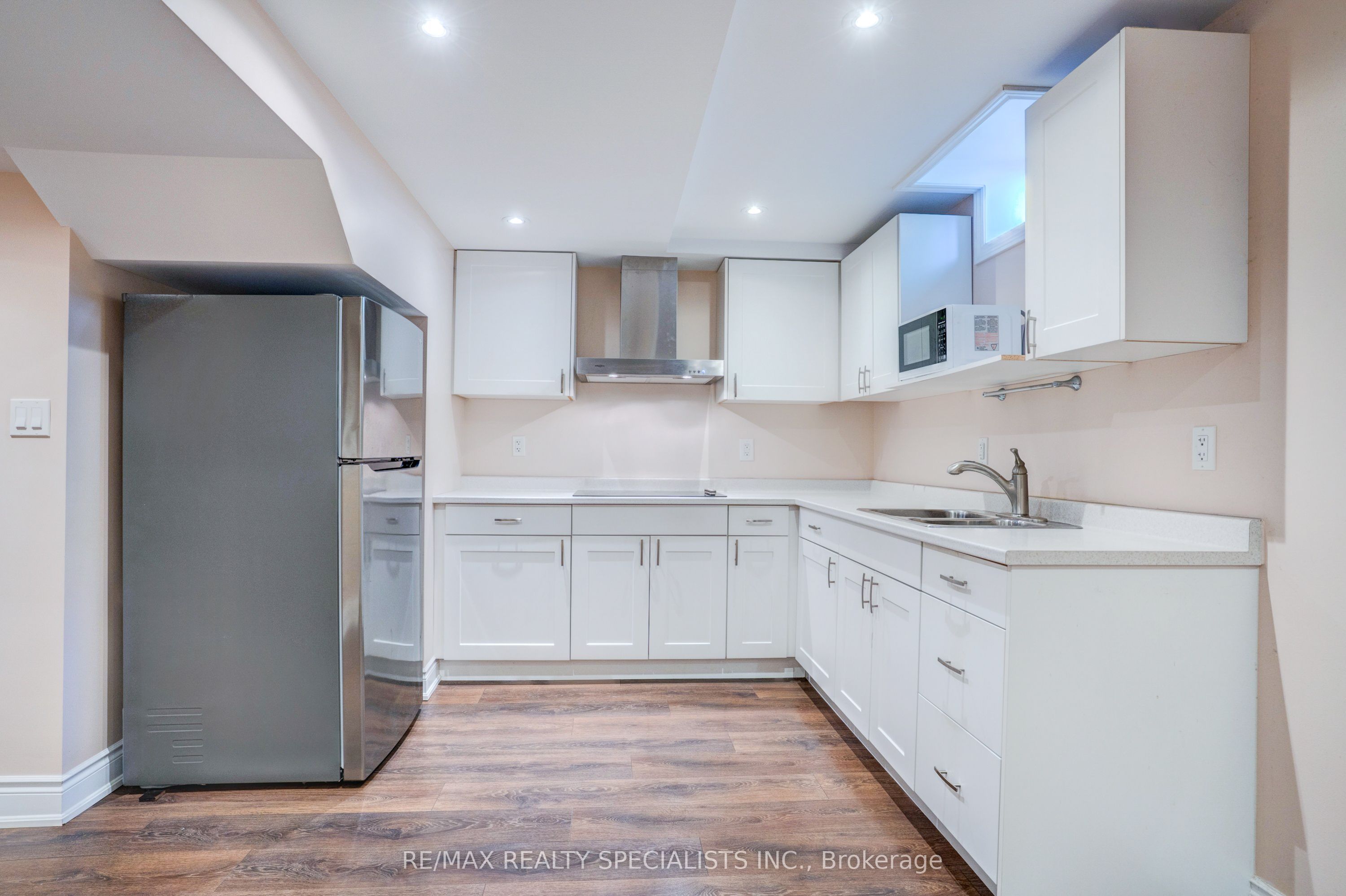 7 Kingspoint Circle Property Photo 34