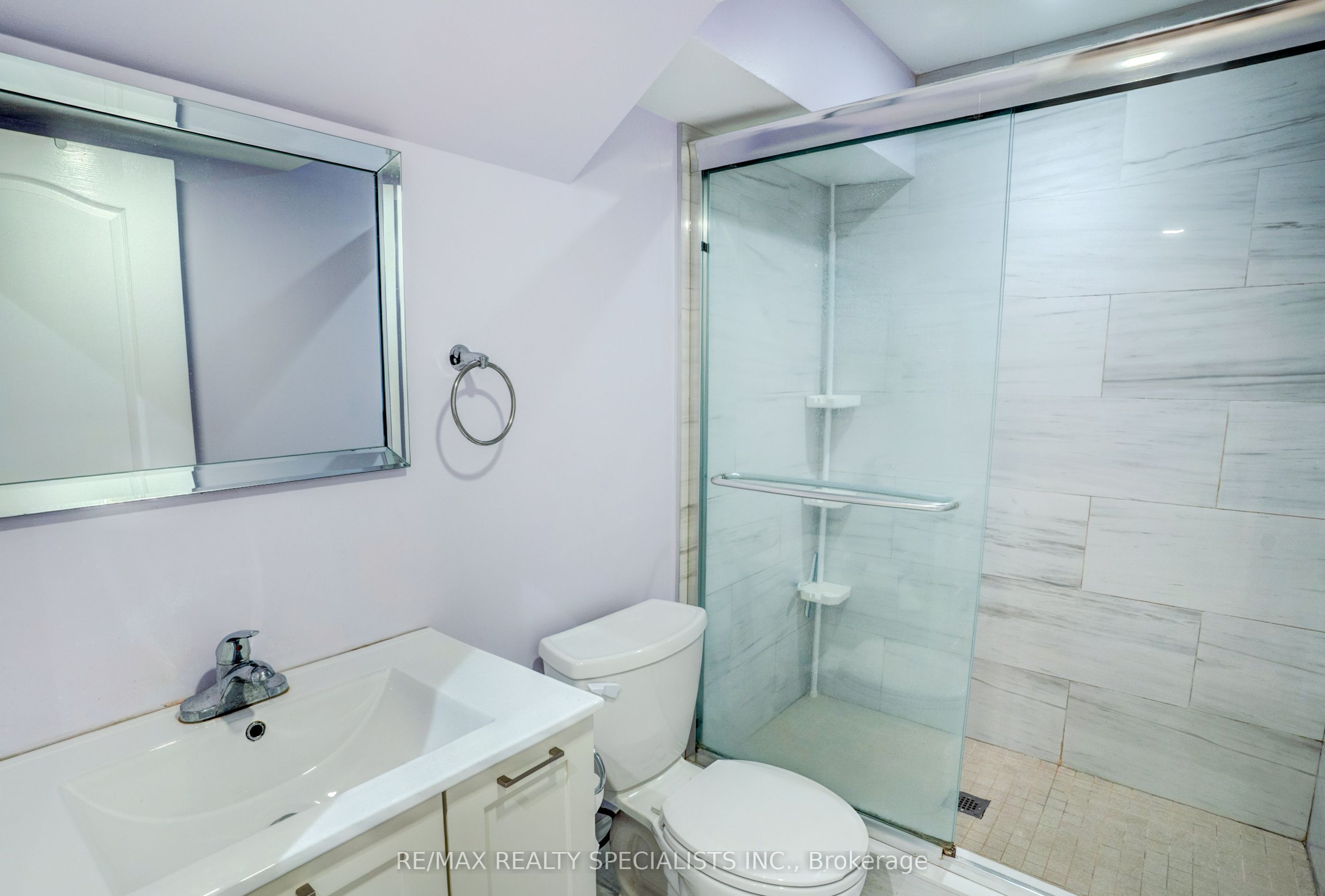 7 Kingspoint Circle Property Photo 37