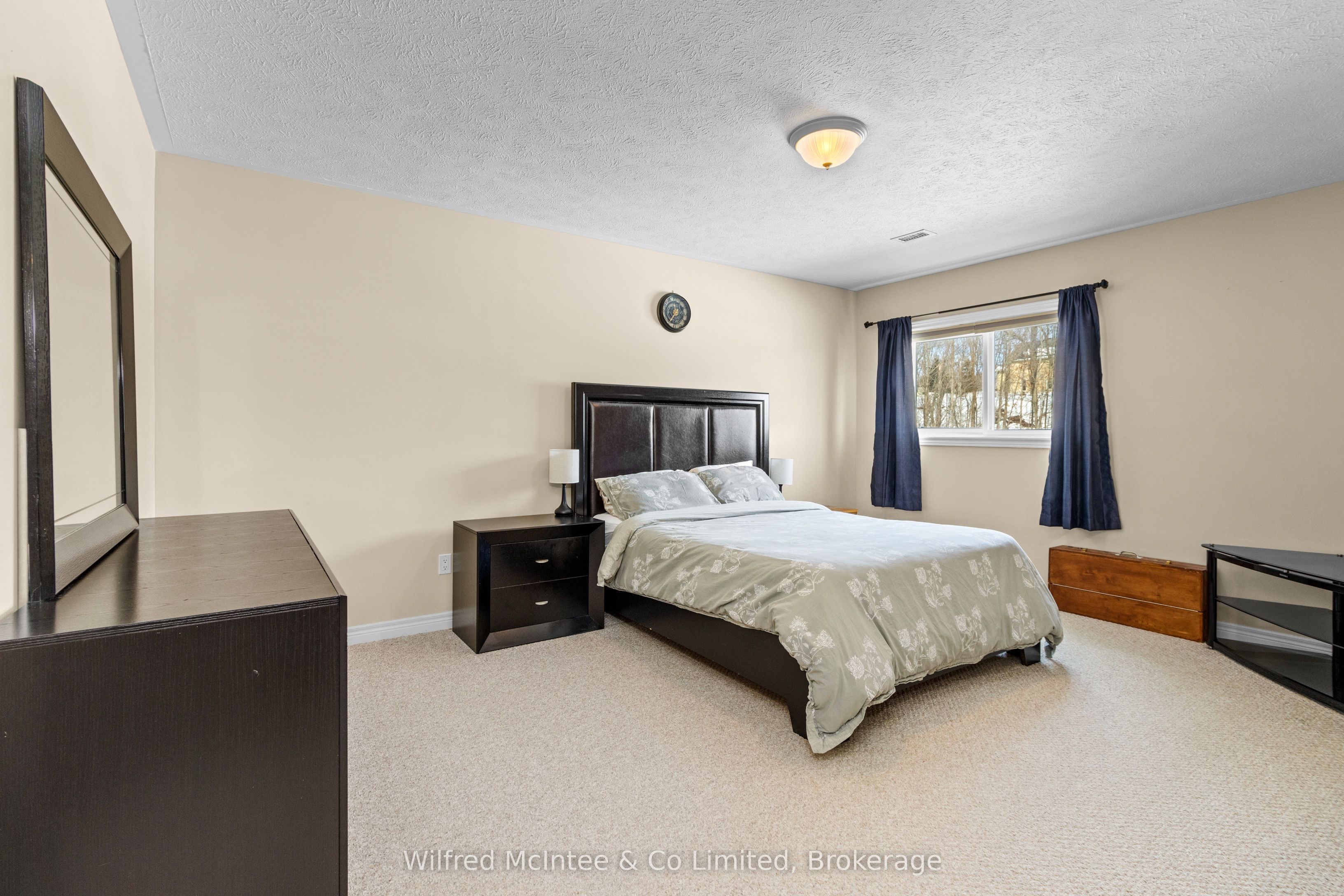 125 William Street N 406 Property Photo 7