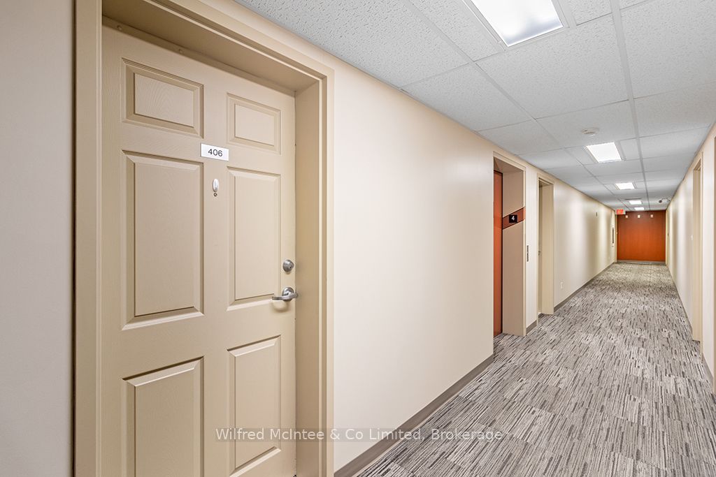 125 William Street N 406 Property Photo 12