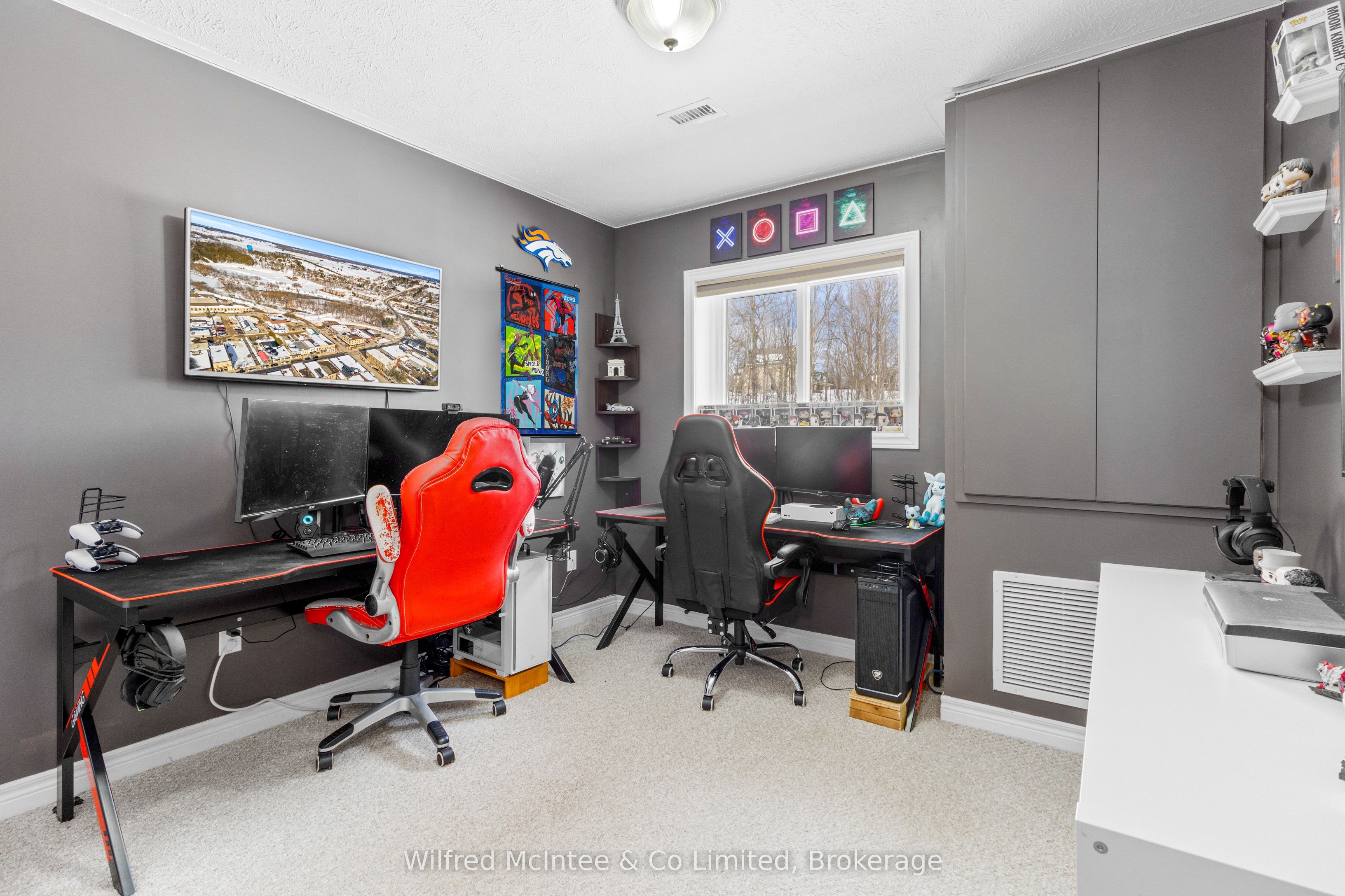 125 William Street N 406 Property Photo 18
