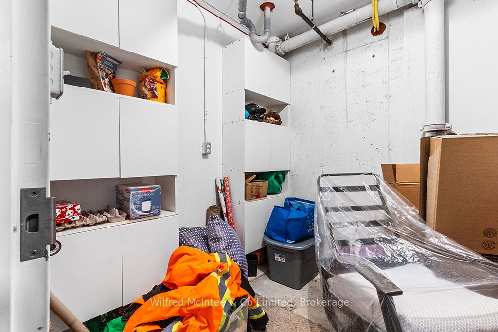 125 William Street N 406 Property Photo 43
