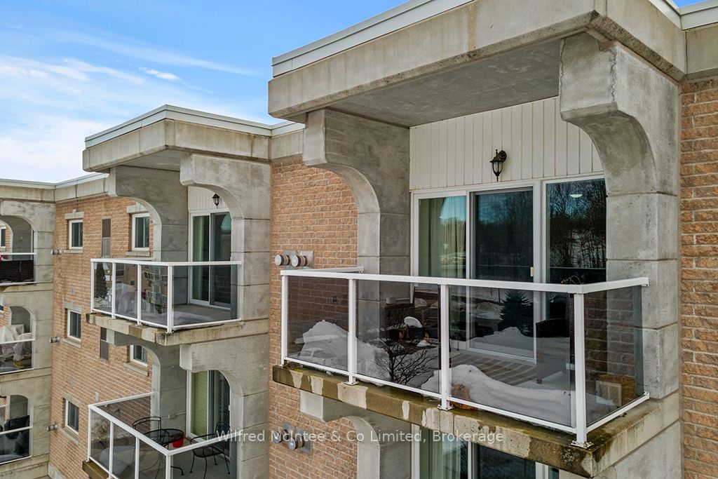 125 William Street N 406 Property Photo 46