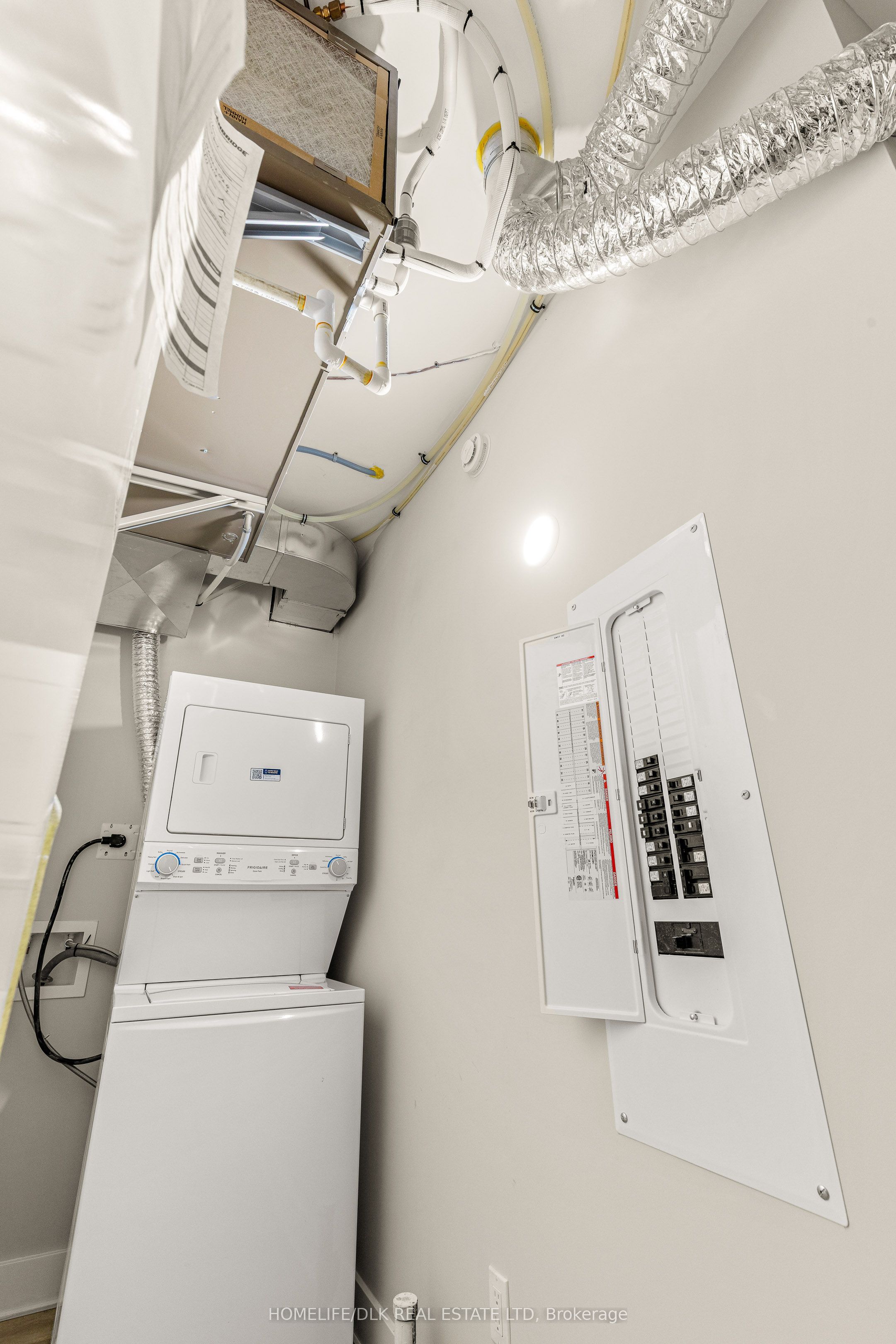 5 Queen Street Property Photo 18