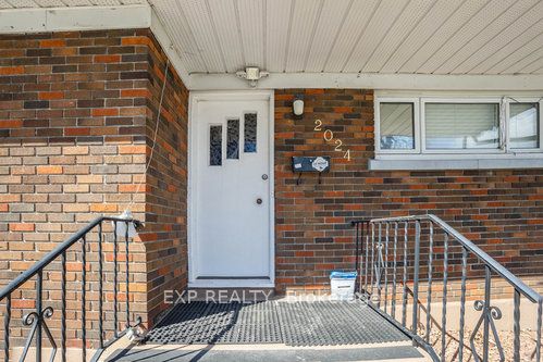 2024 Othello Avenue Property Photo 4