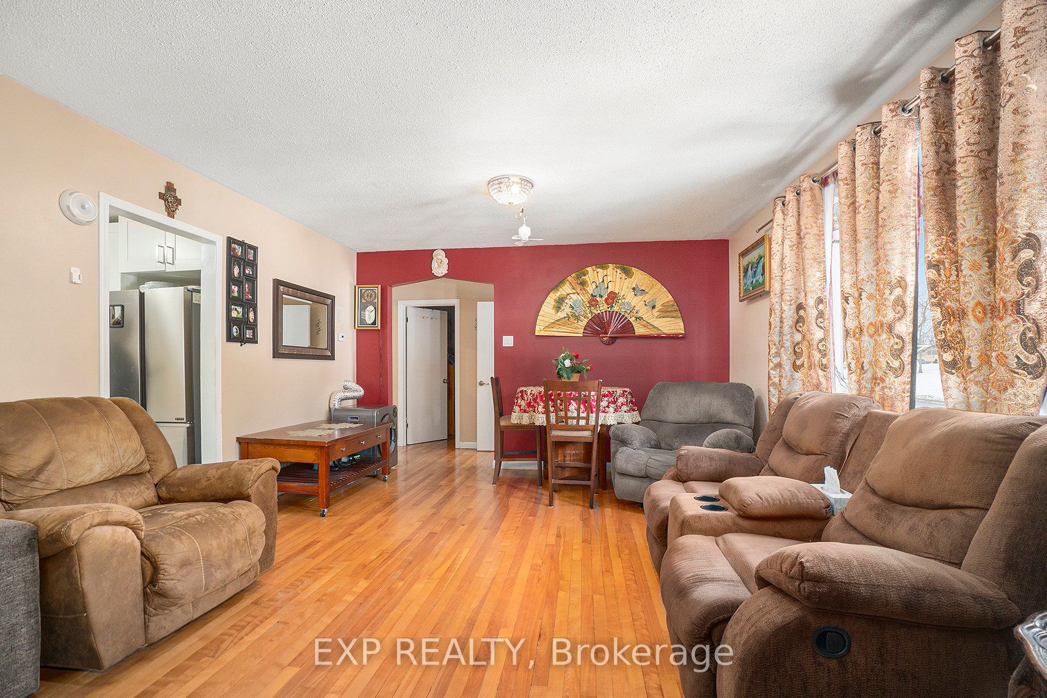 2024 Othello Avenue Property Photo 8