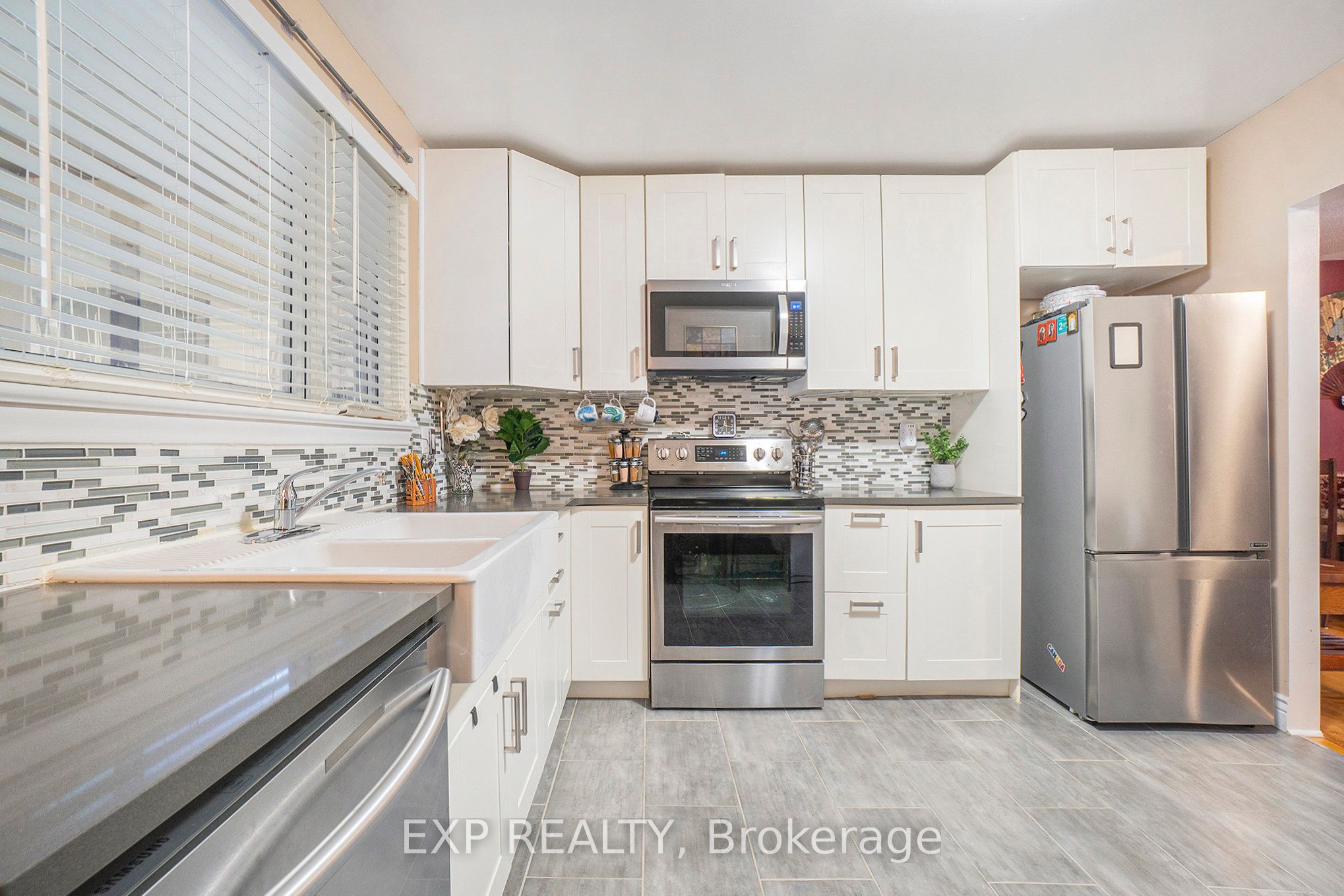 2024 Othello Avenue Property Photo 10