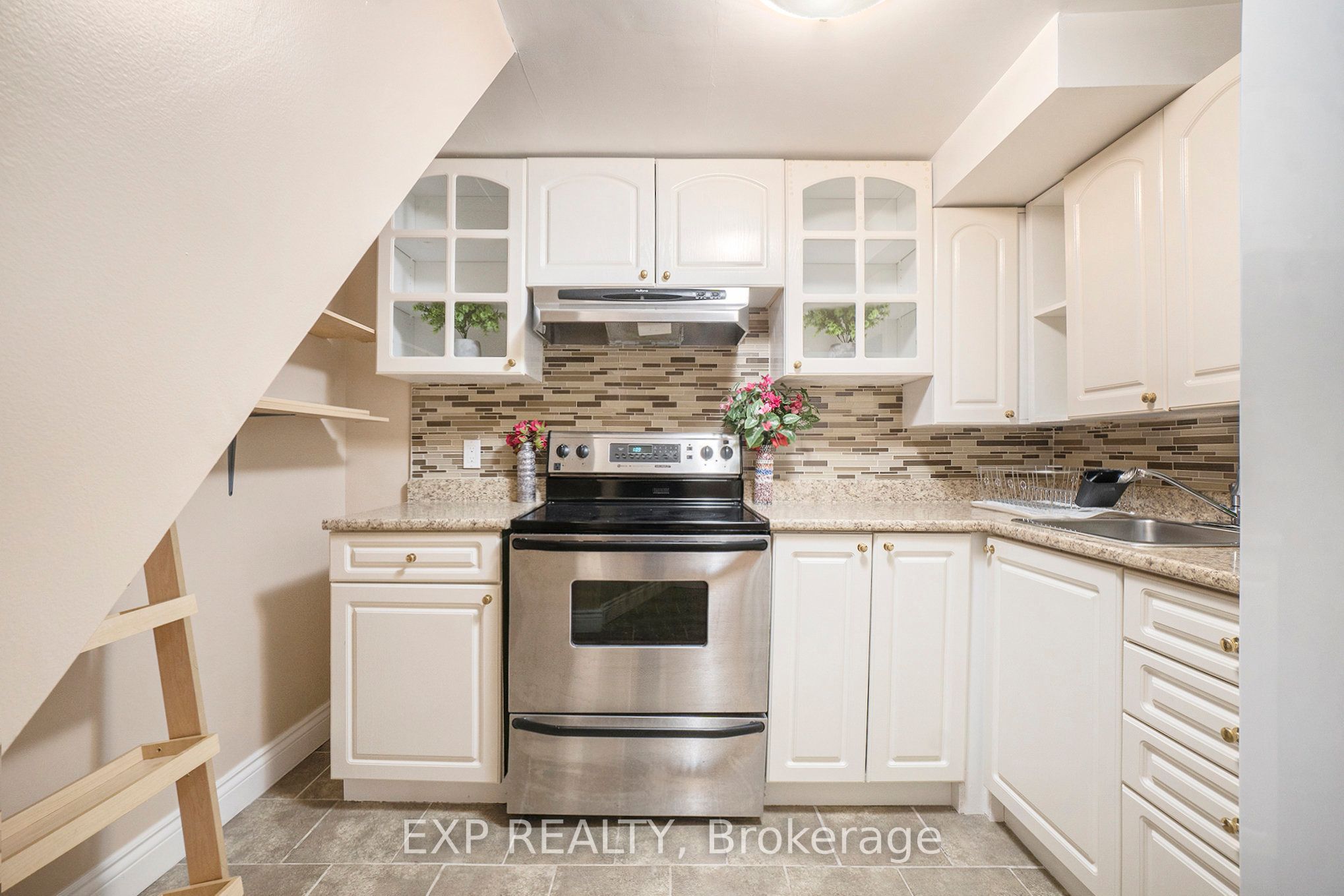 2024 Othello Avenue Property Photo 17