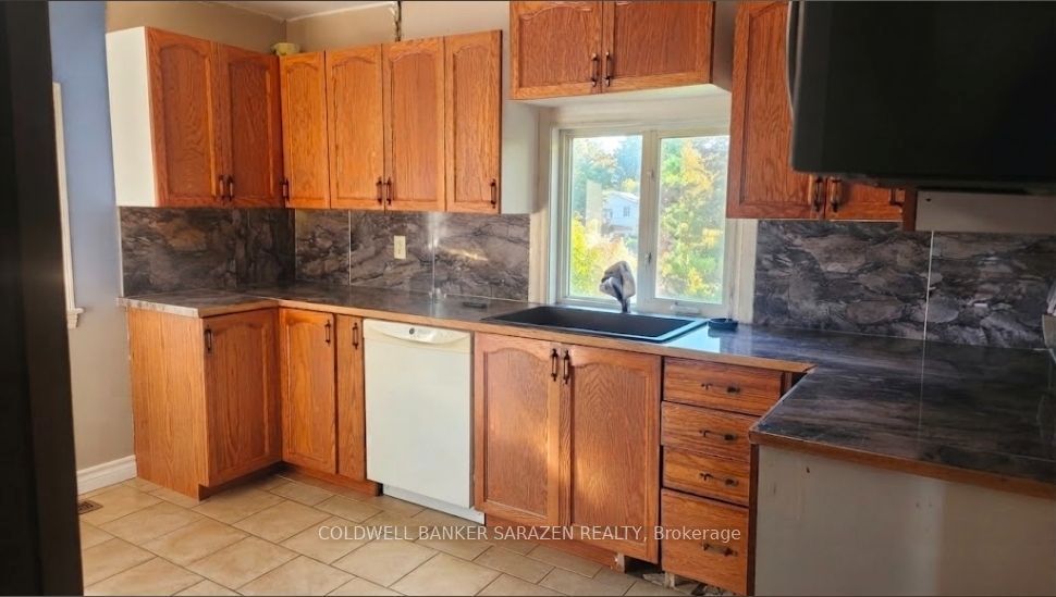 266 Division Street Property Photo 10