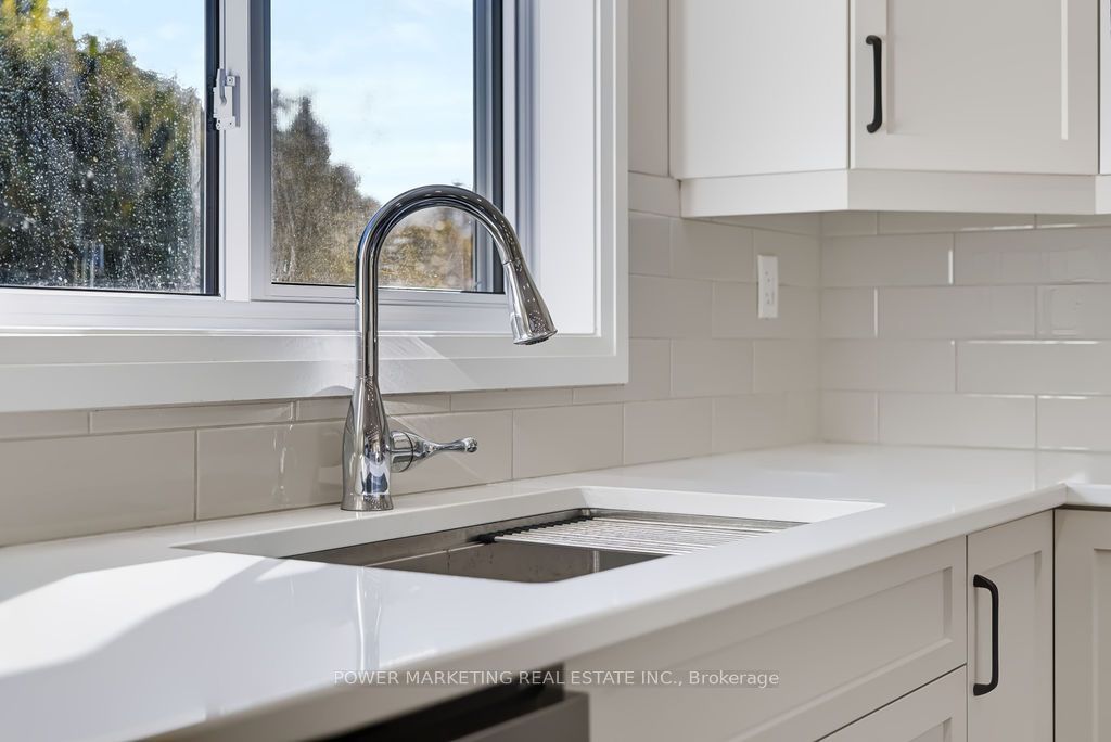 22 Parkglen Drive Property Photo 13