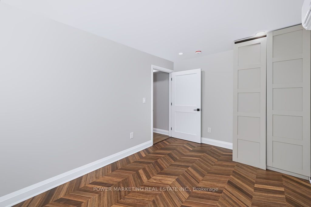 22 Parkglen Drive Property Photo 37