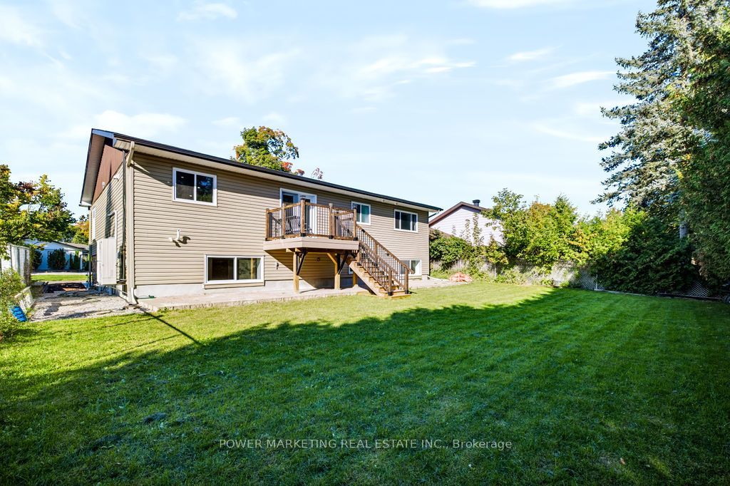 22 Parkglen Drive Property Photo 41