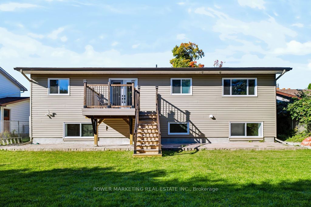 22 Parkglen Drive Property Photo 43