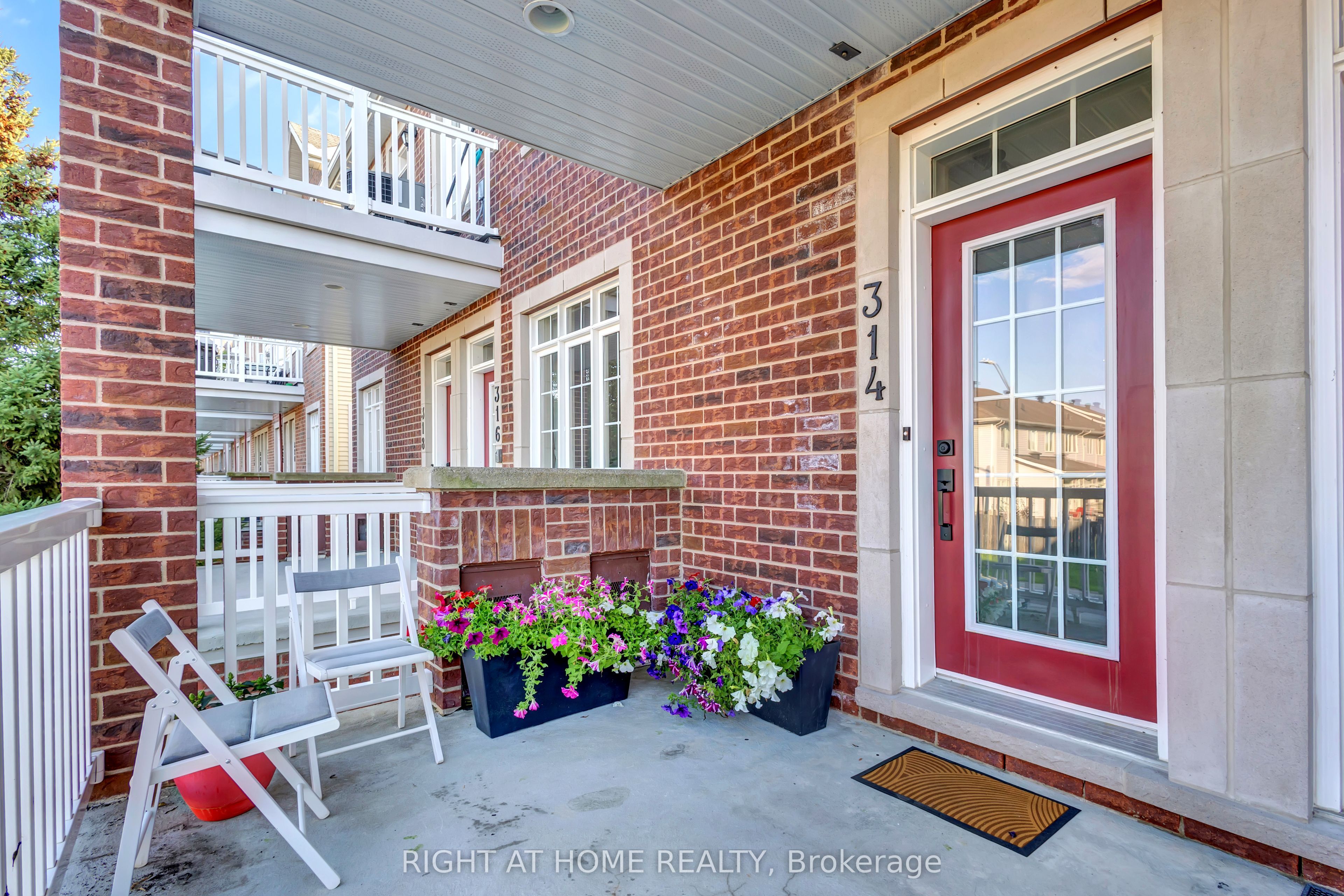 314 Royal Fern Way Property Photo 2