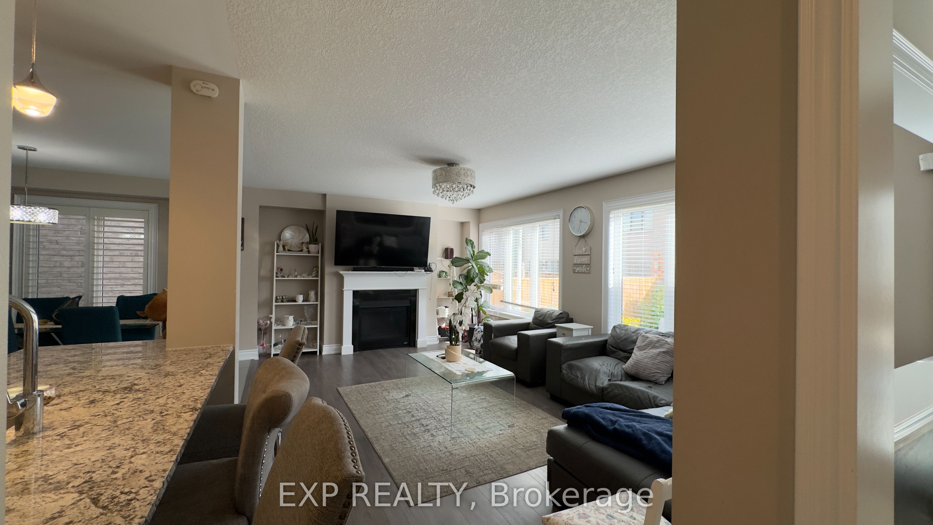 8040 Blue Ash Lane Property Photo 14