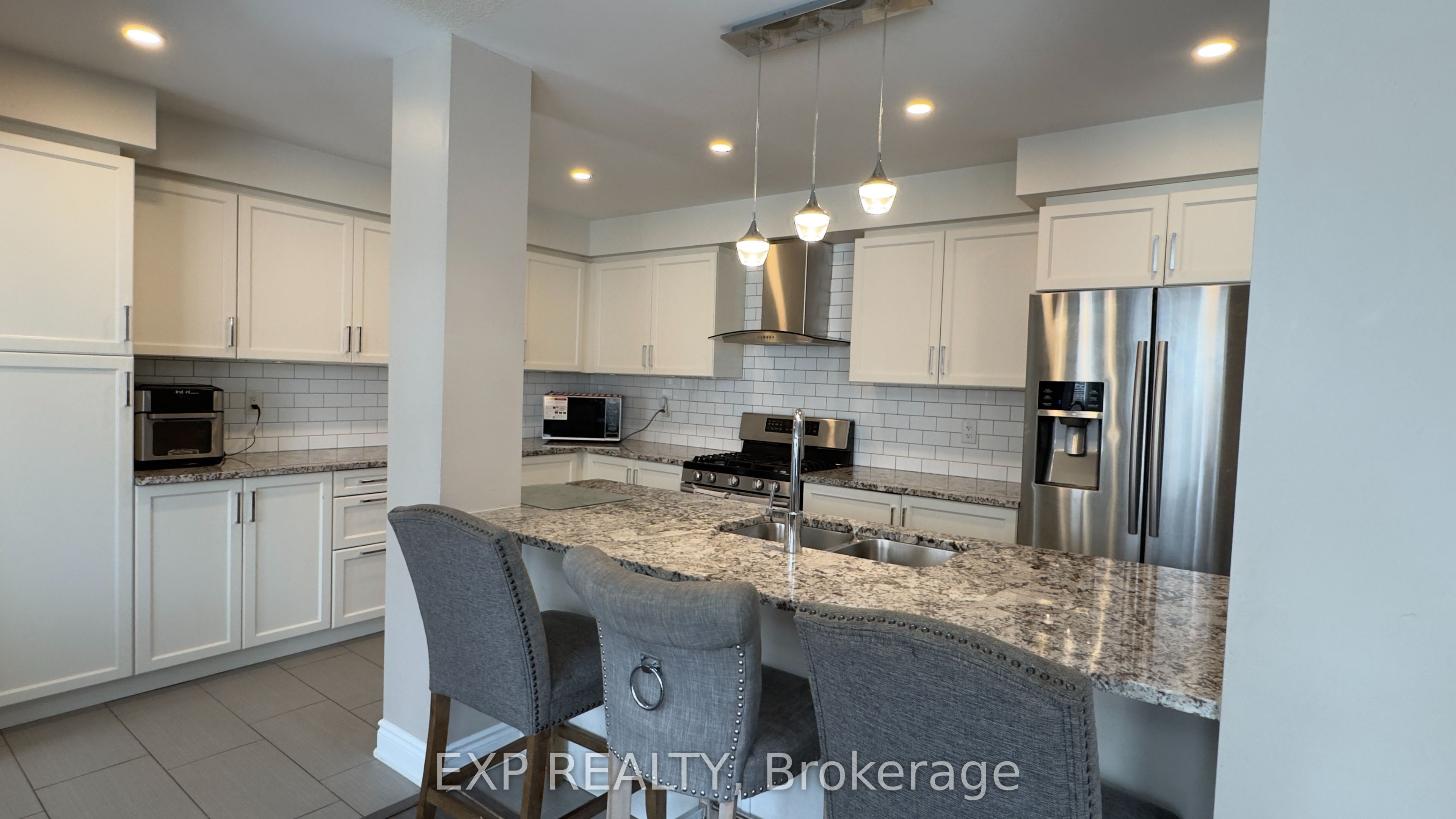 8040 Blue Ash Lane Property Photo 16