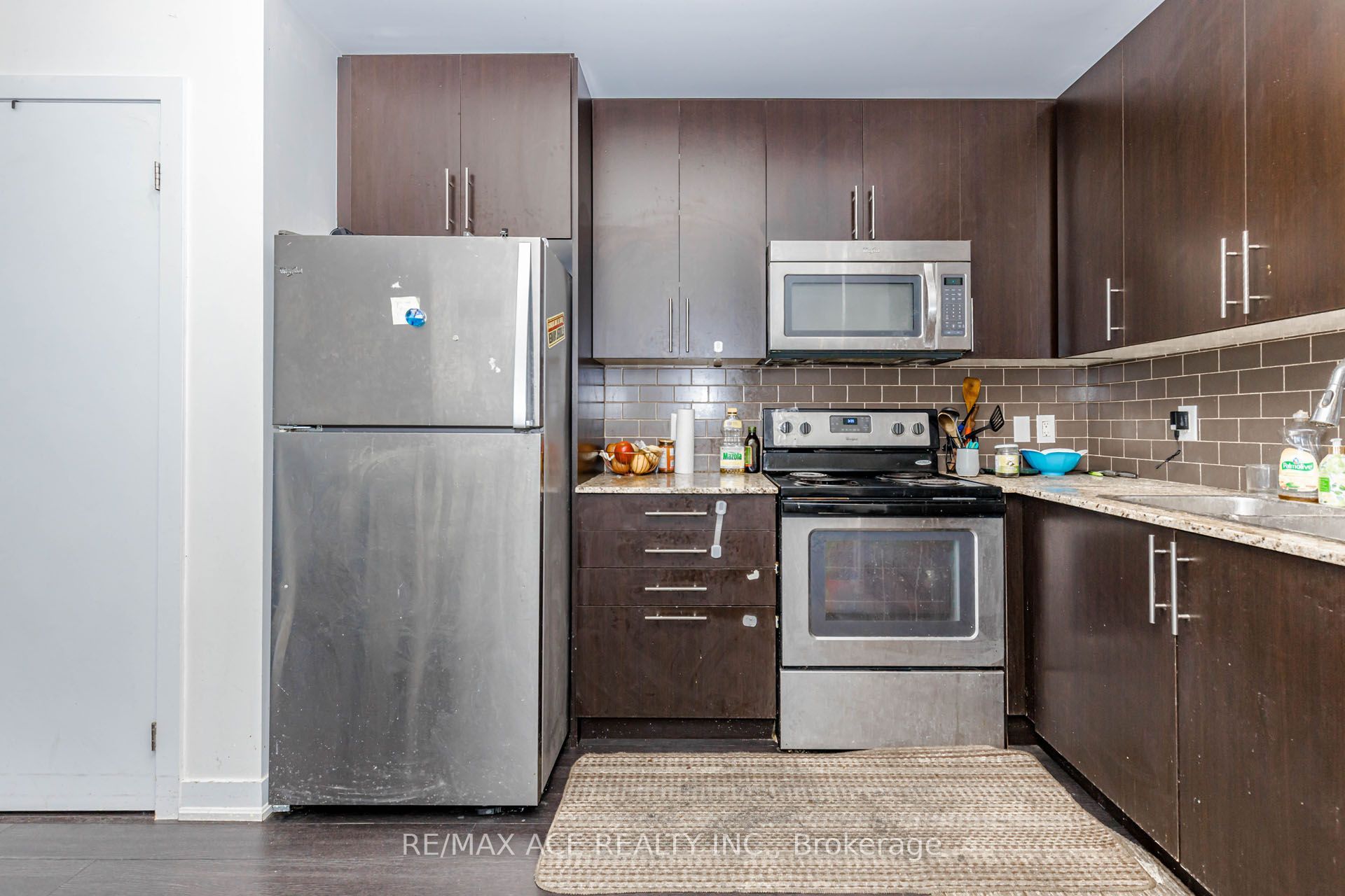 85 Duke Street W 1103 Property Photo 19