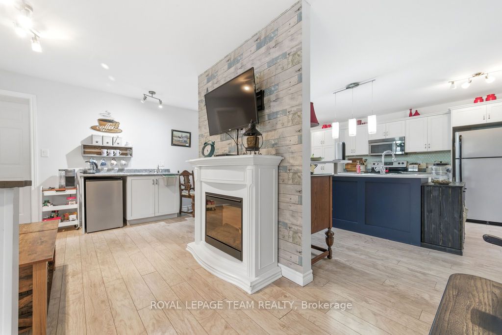 5195 Mcdonald's Corners Road Property Photo 33