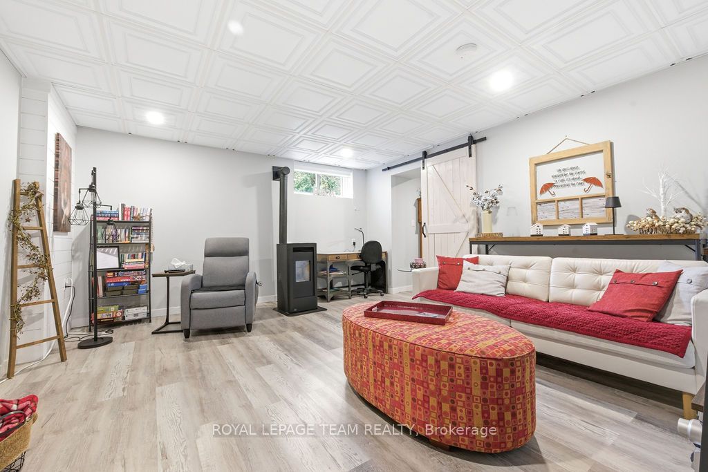 5195 Mcdonald's Corners Road Property Photo 38