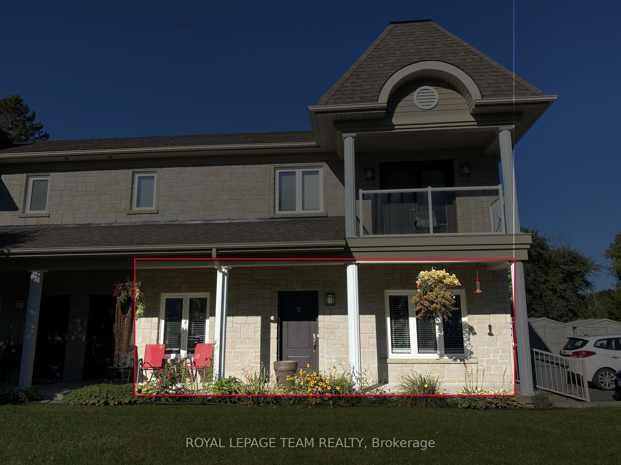 94 Bourdeau Boulevard 6 Property Photo 4