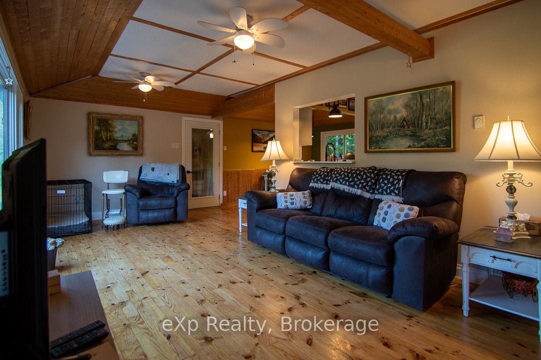426 Huron Road Property Photo 24
