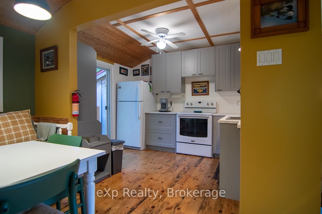 426 Huron Road Property Photo 25