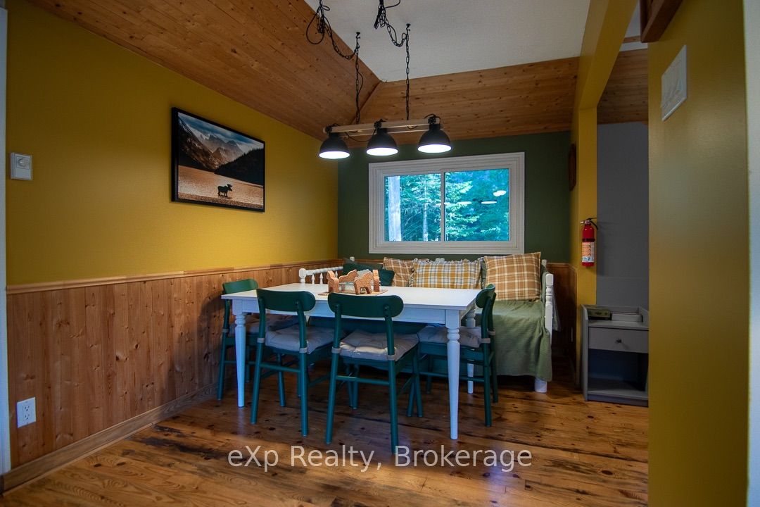 426 Huron Road Property Photo 27