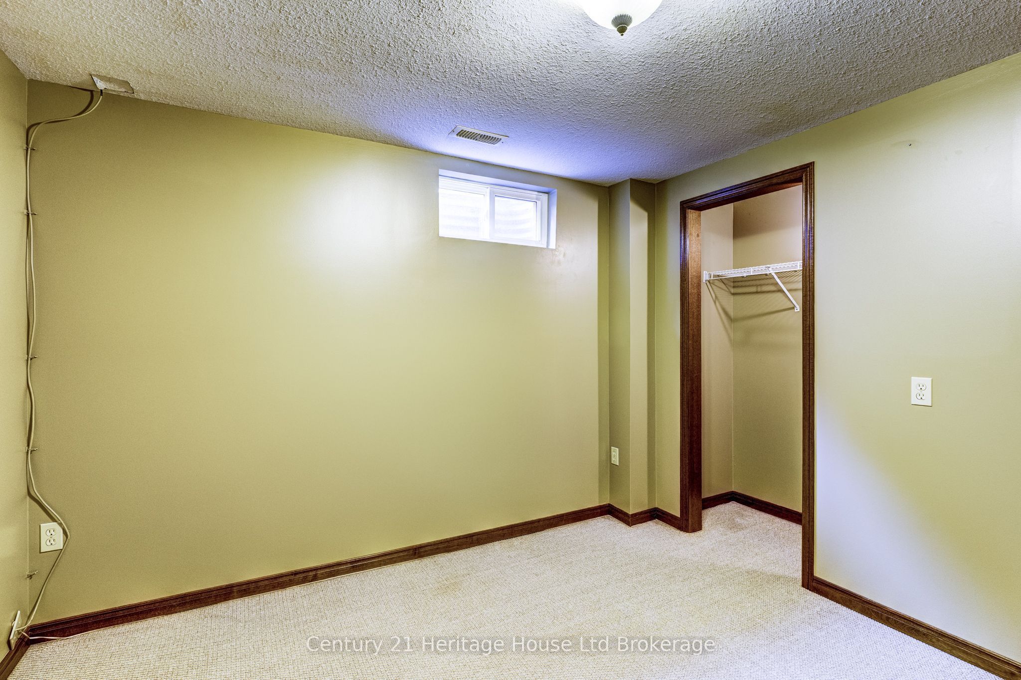 28 Peggy Avenue Property Photo 29
