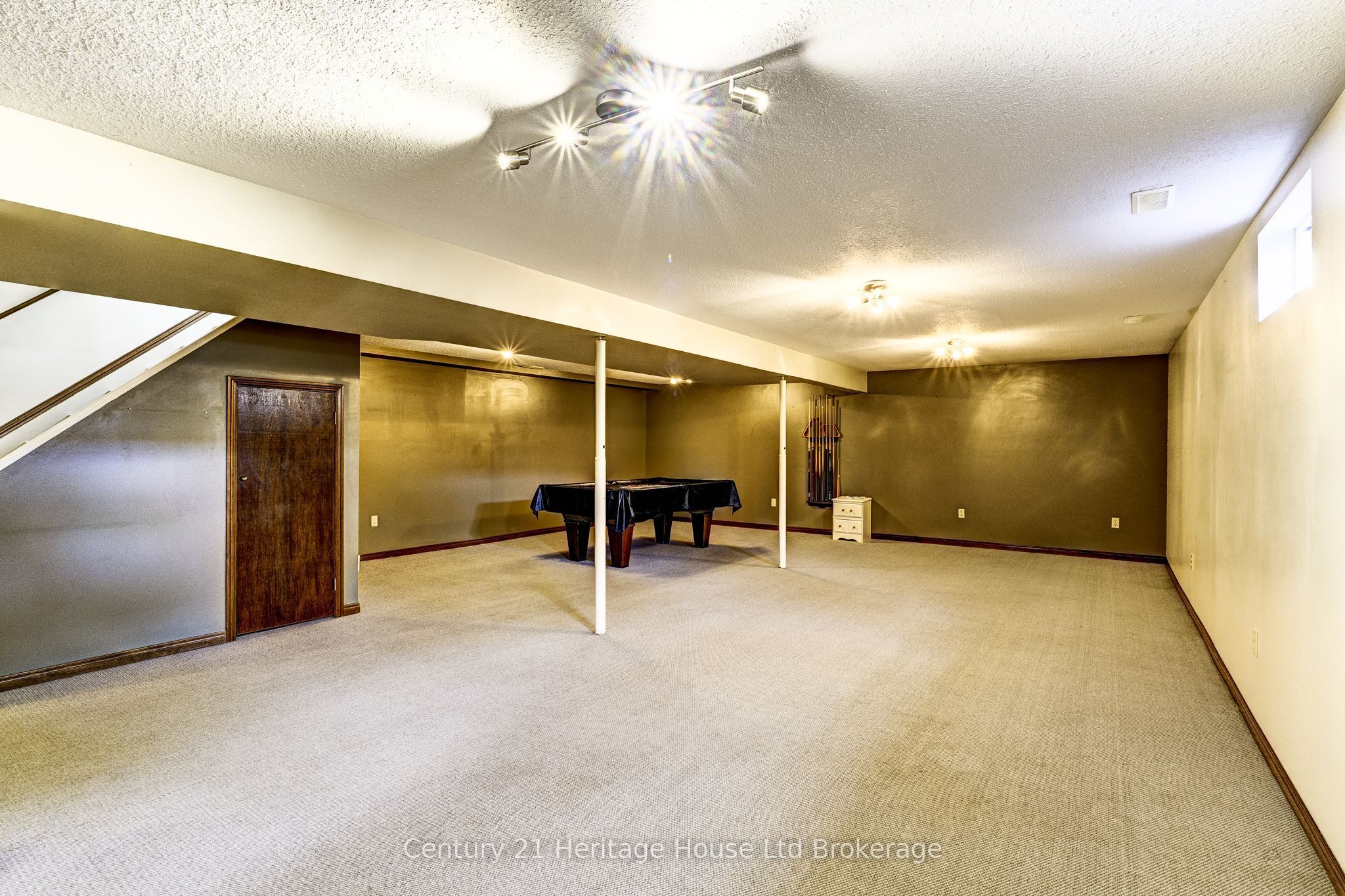 28 Peggy Avenue Property Photo 31
