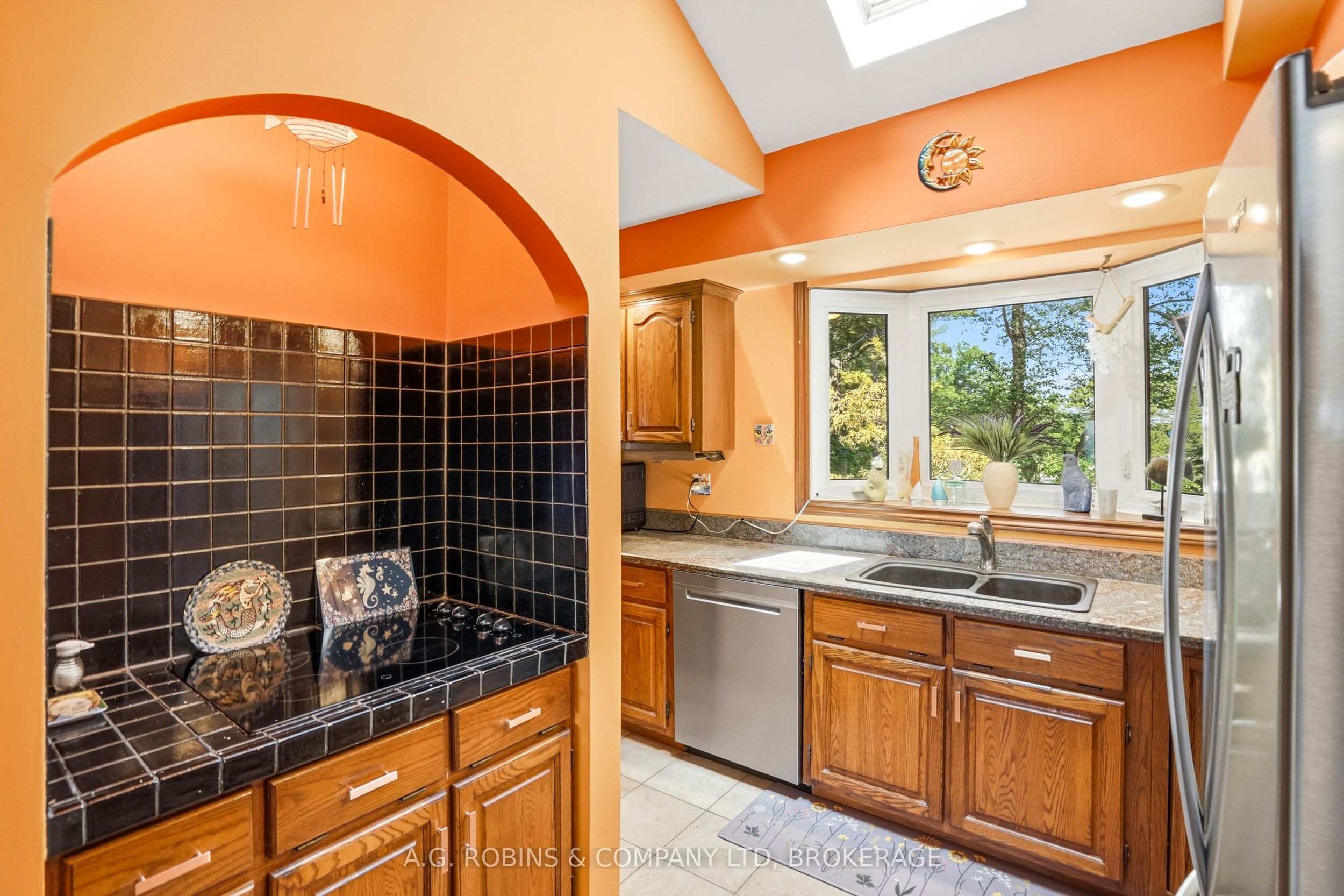 10599 Lakeshore Road Property Photo 21