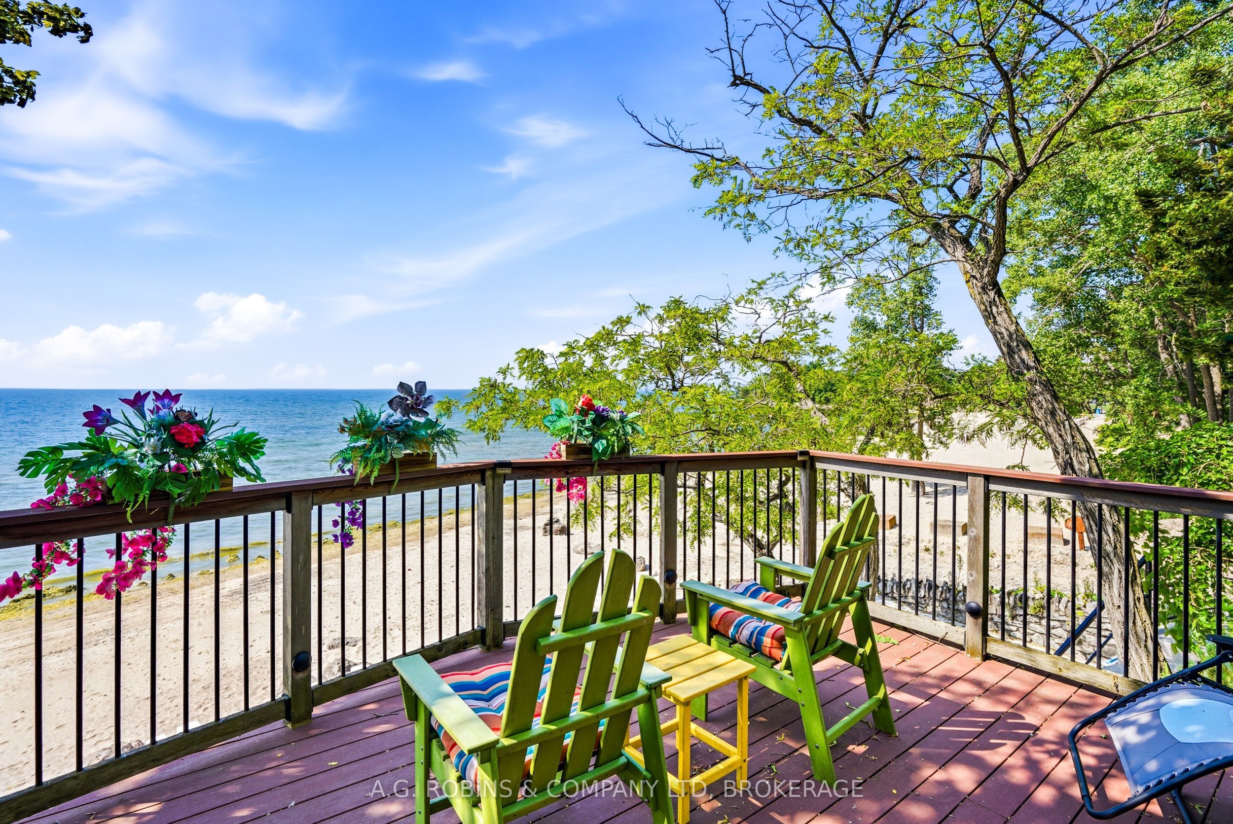 10599 Lakeshore Road Property Photo 39