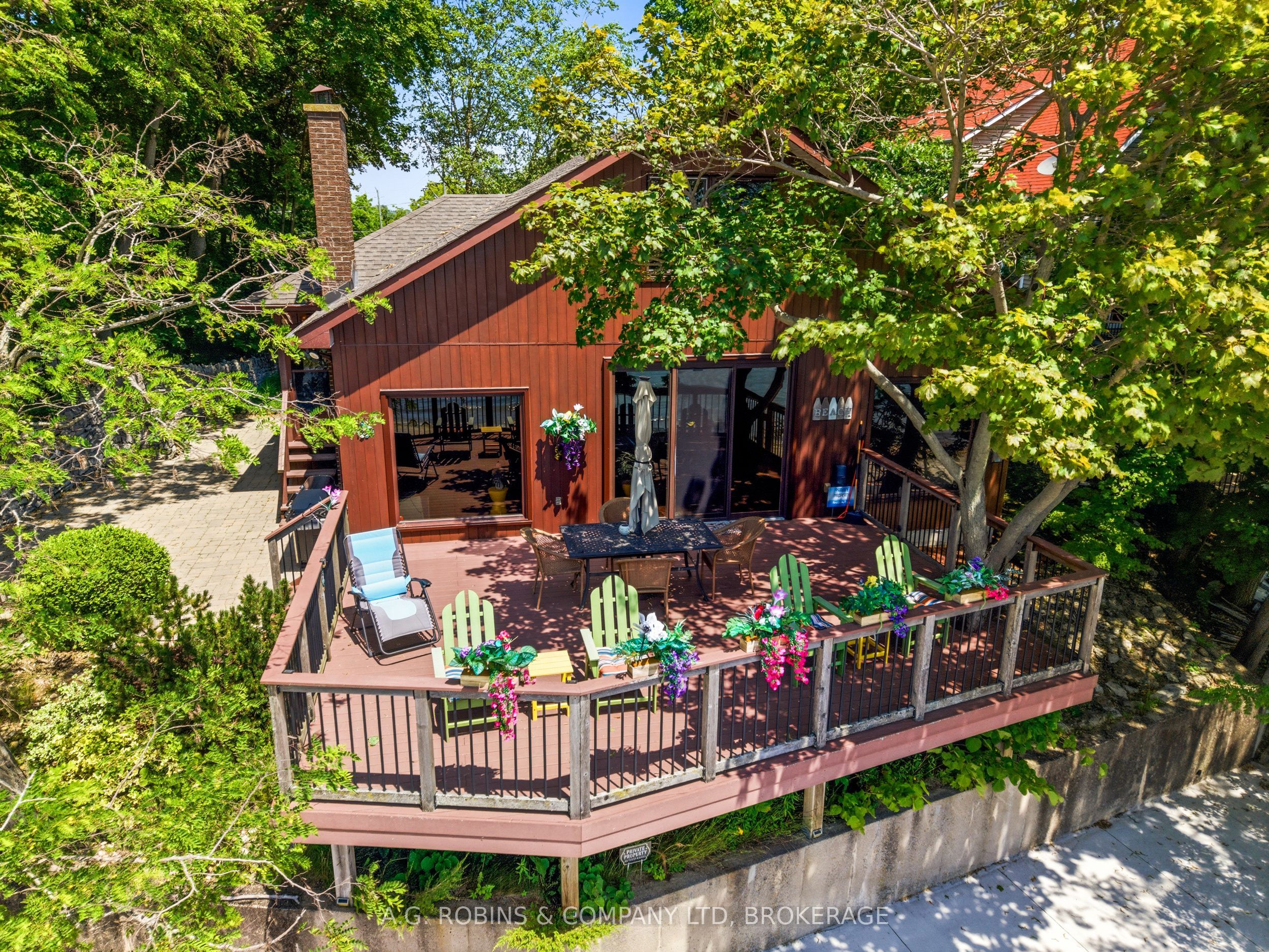 10599 Lakeshore Road Property Photo 46