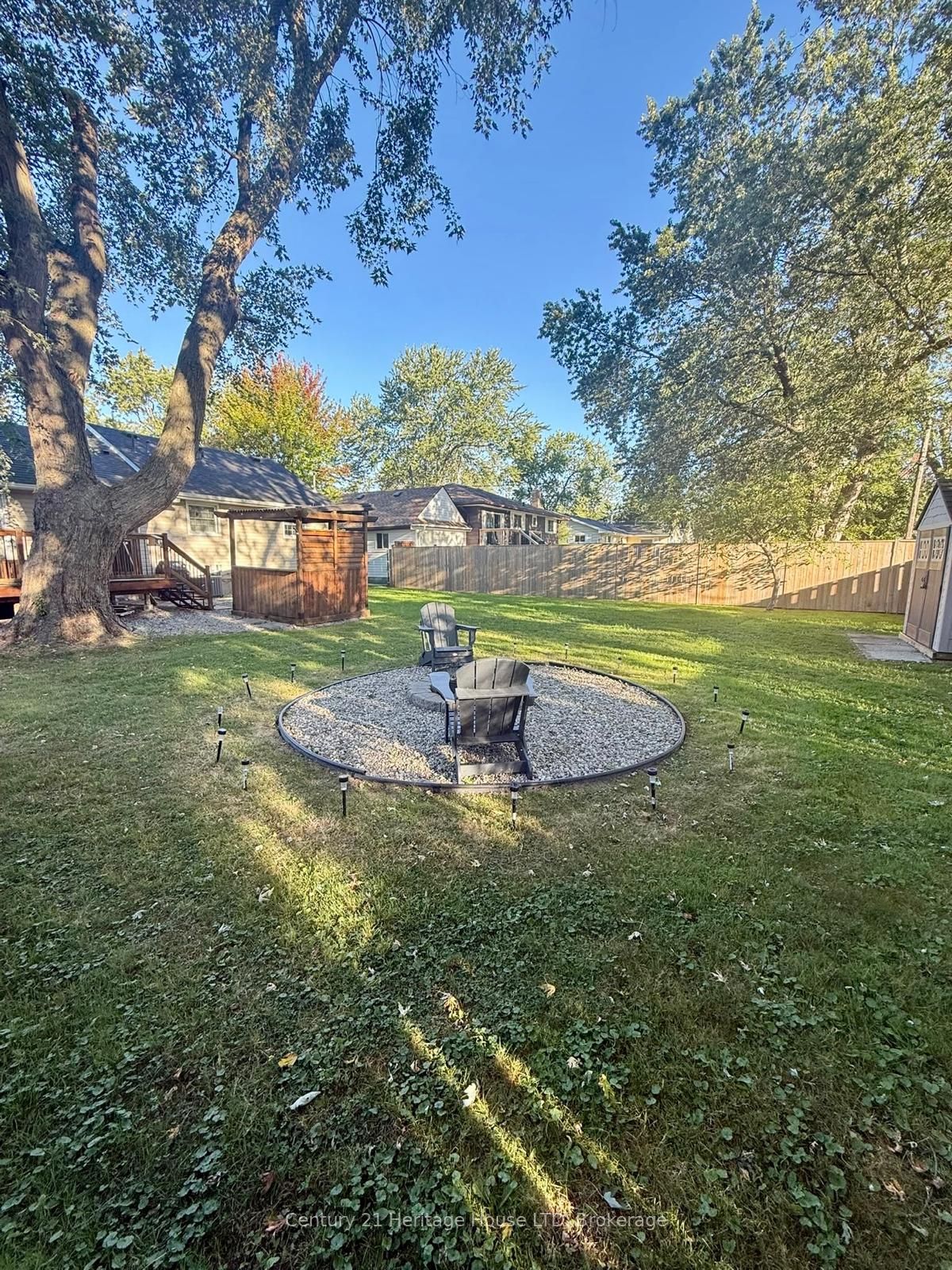 552 Lakeview Road Property Photo 16