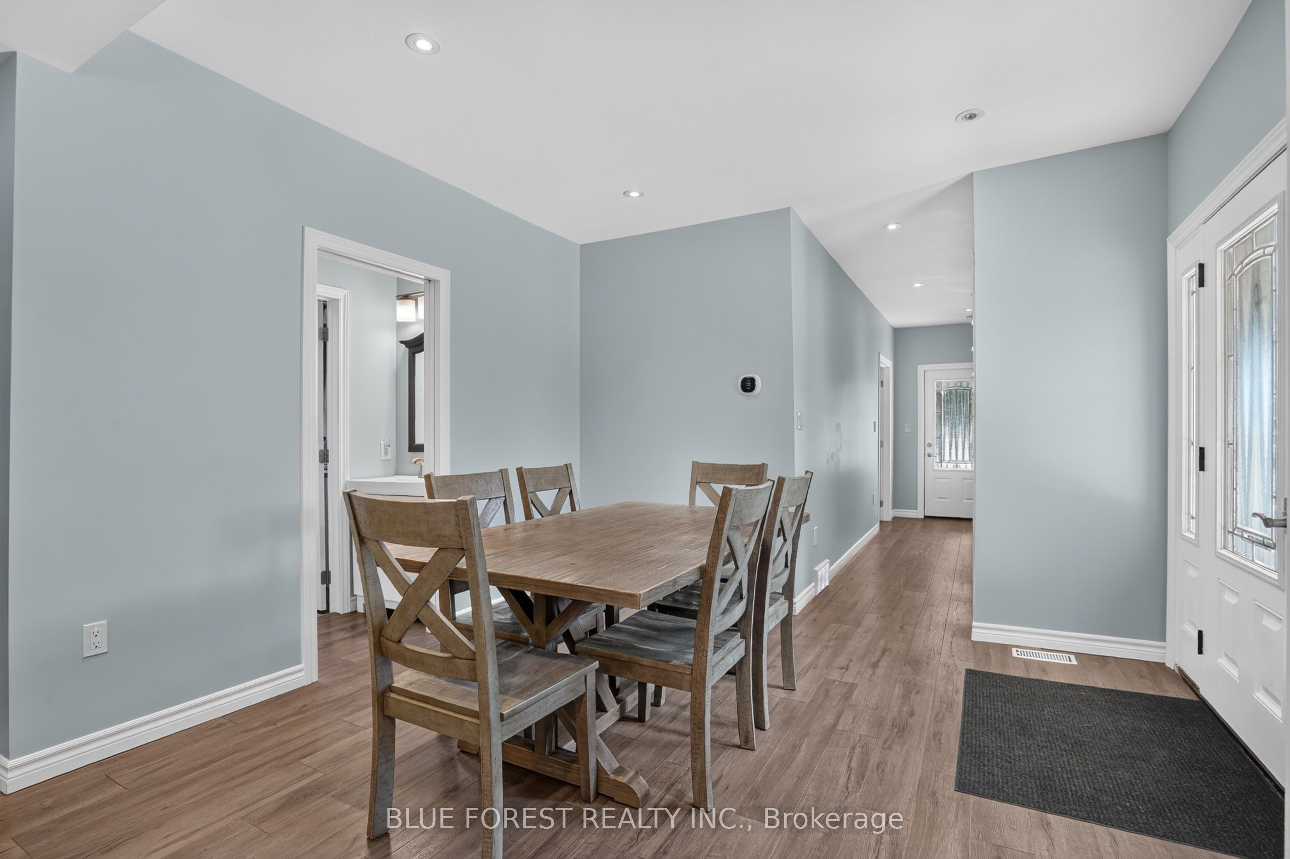 264 Furnival Road Property Photo 8