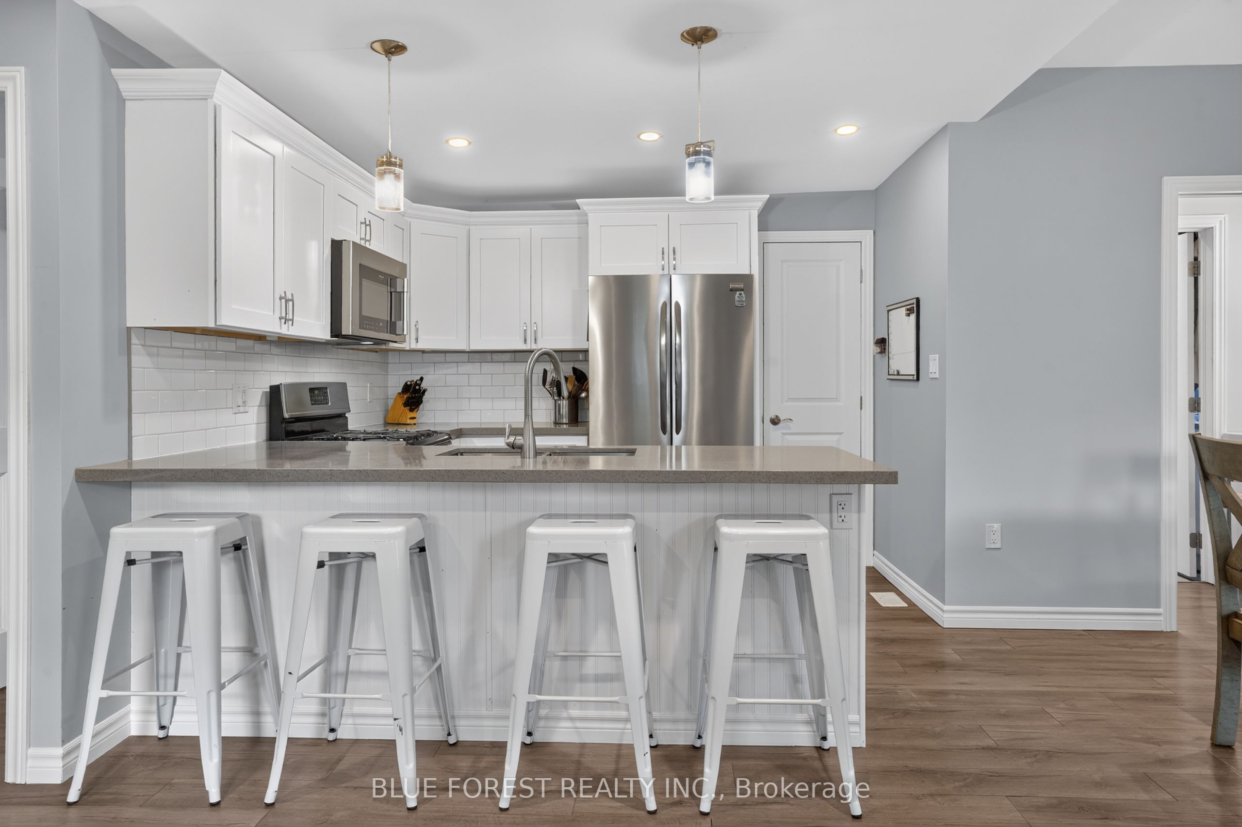 264 Furnival Road Property Photo 12