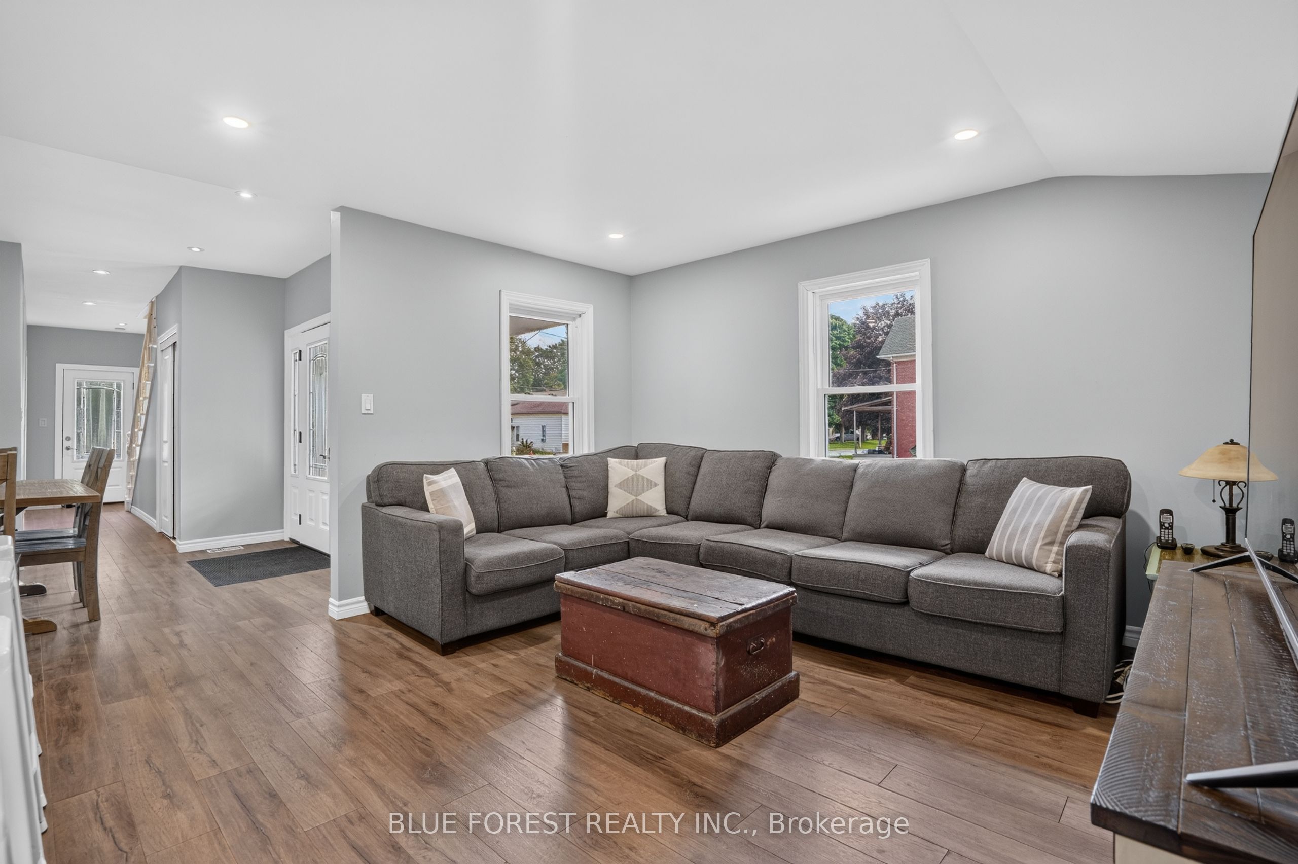 264 Furnival Road Property Photo 19