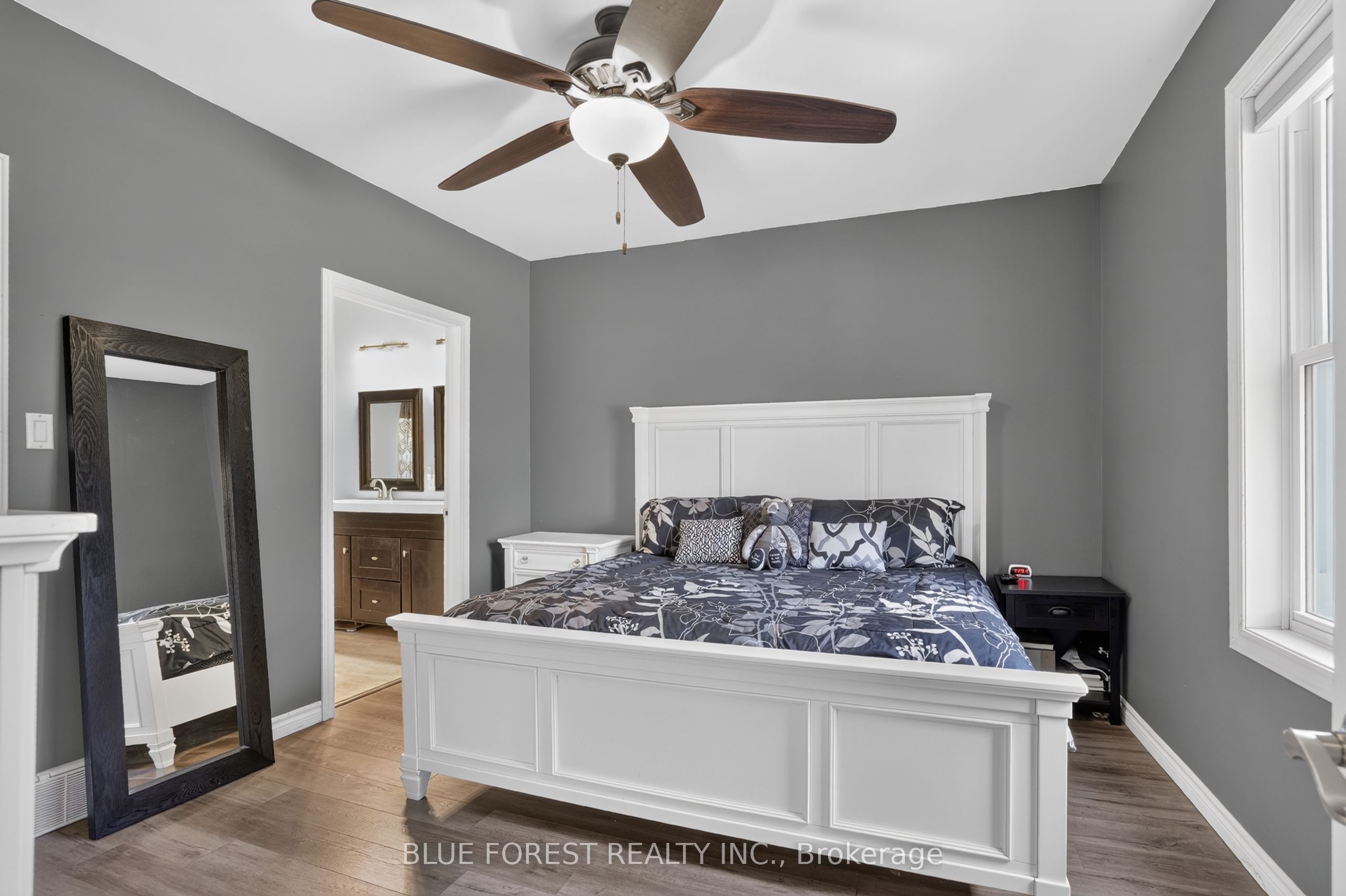 264 Furnival Road Property Photo 22