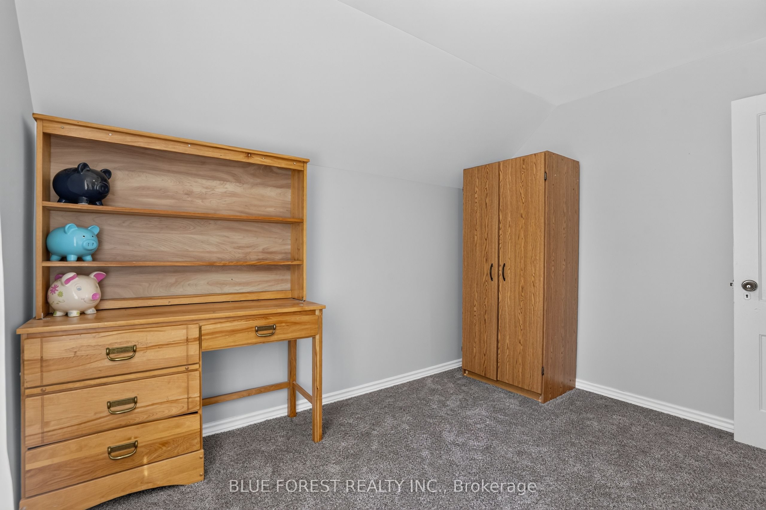 264 Furnival Road Property Photo 38