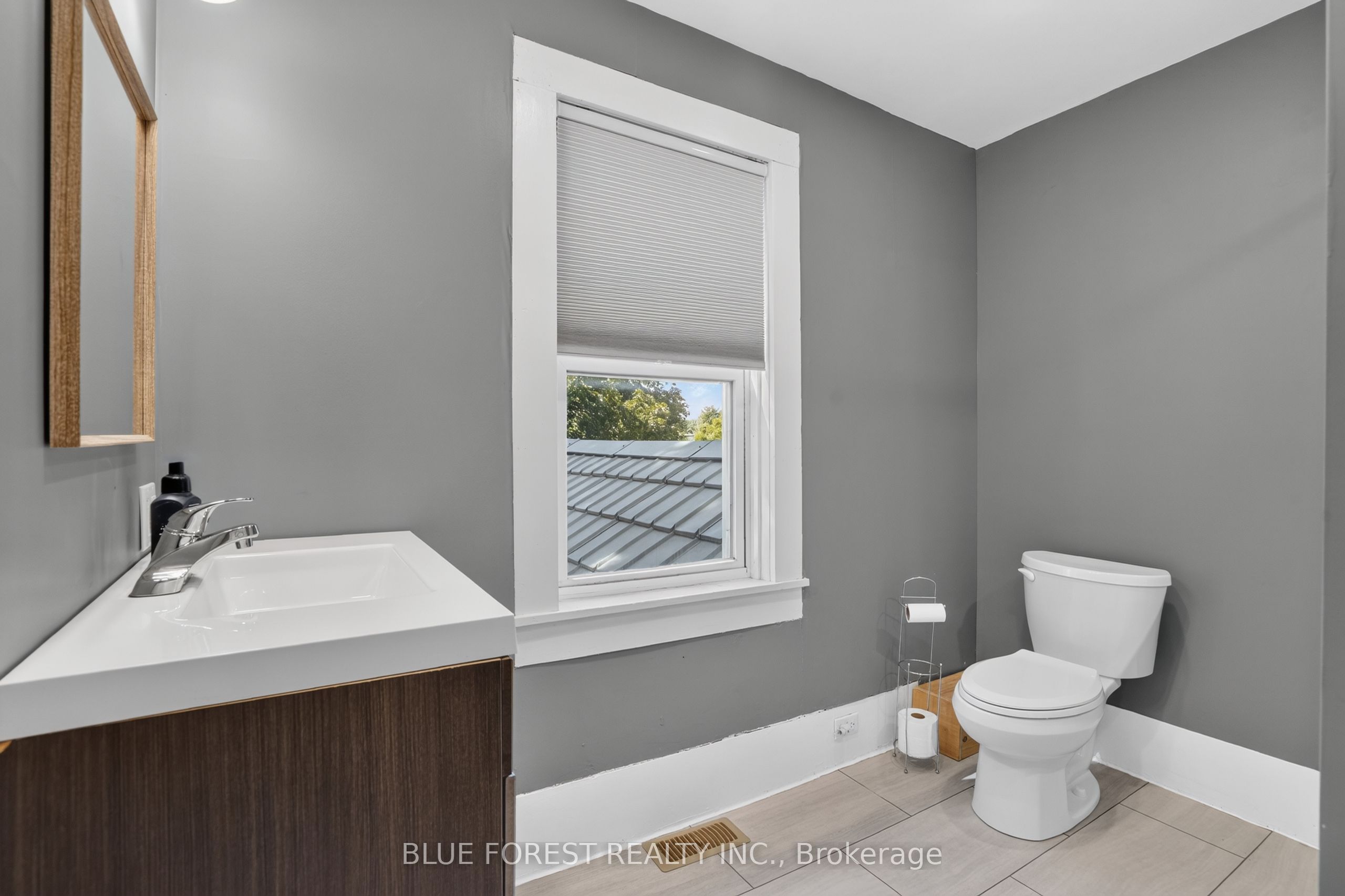 264 Furnival Road Property Photo 41