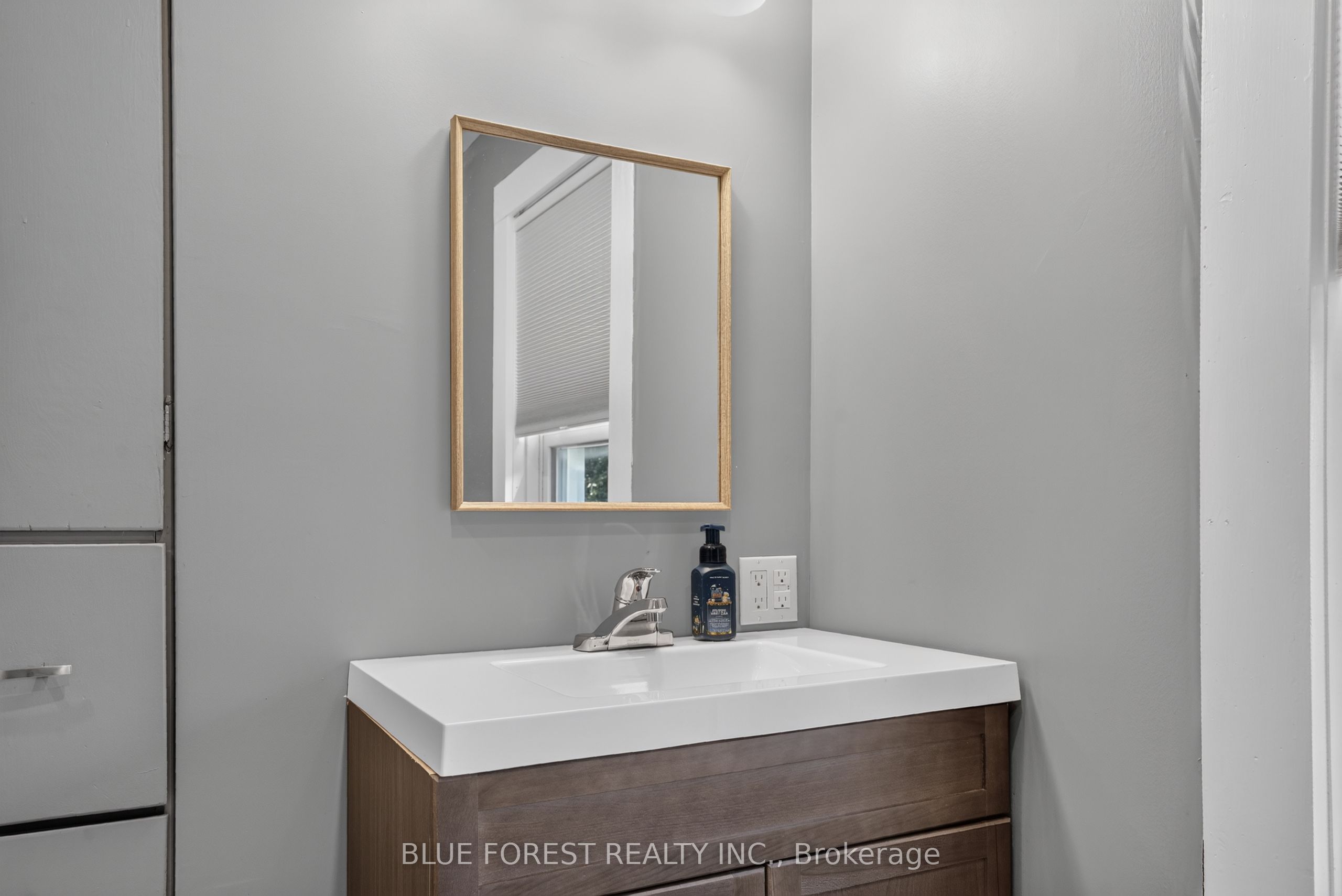 264 Furnival Road Property Photo 42