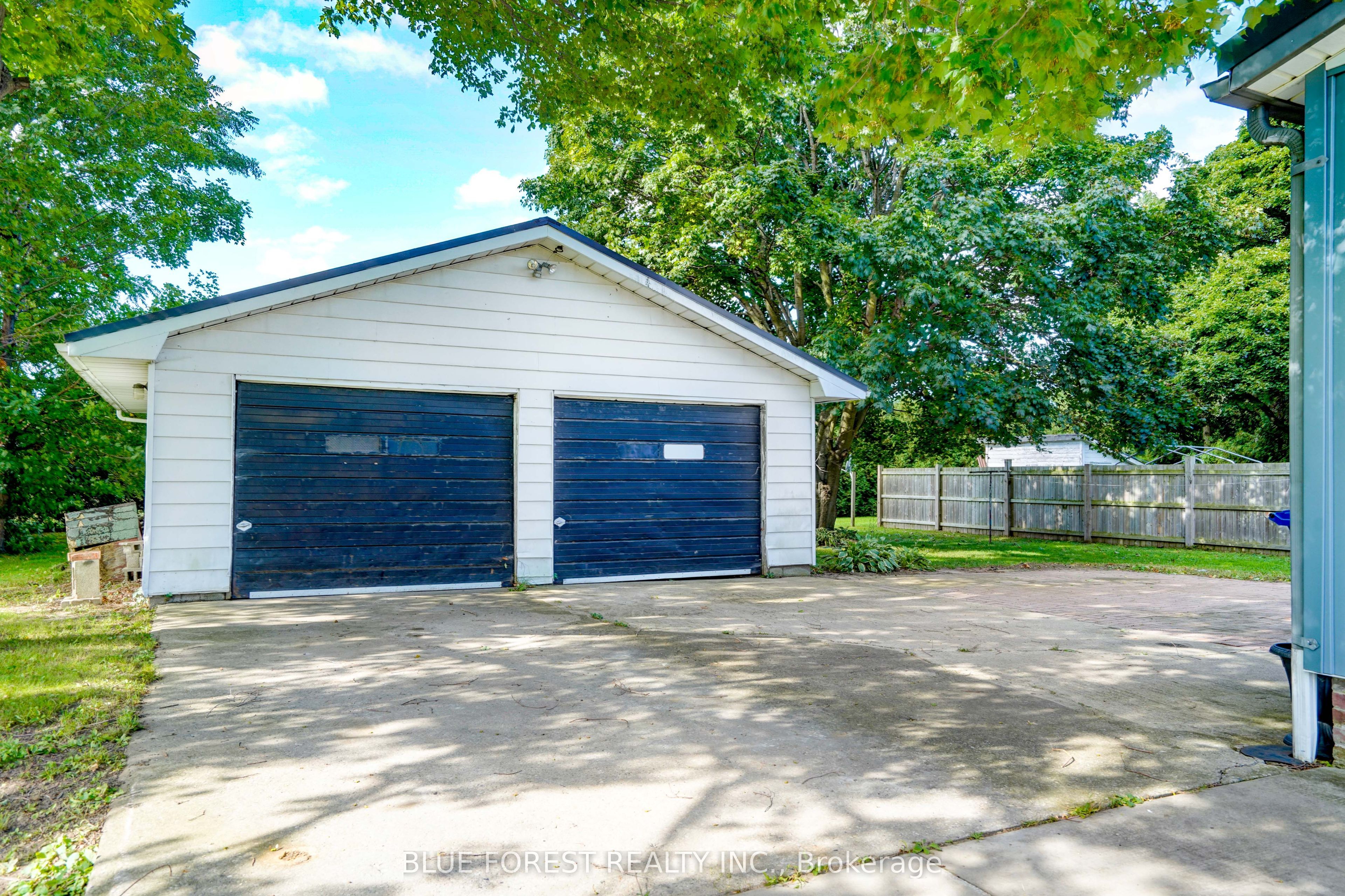 264 Furnival Road Property Photo 46
