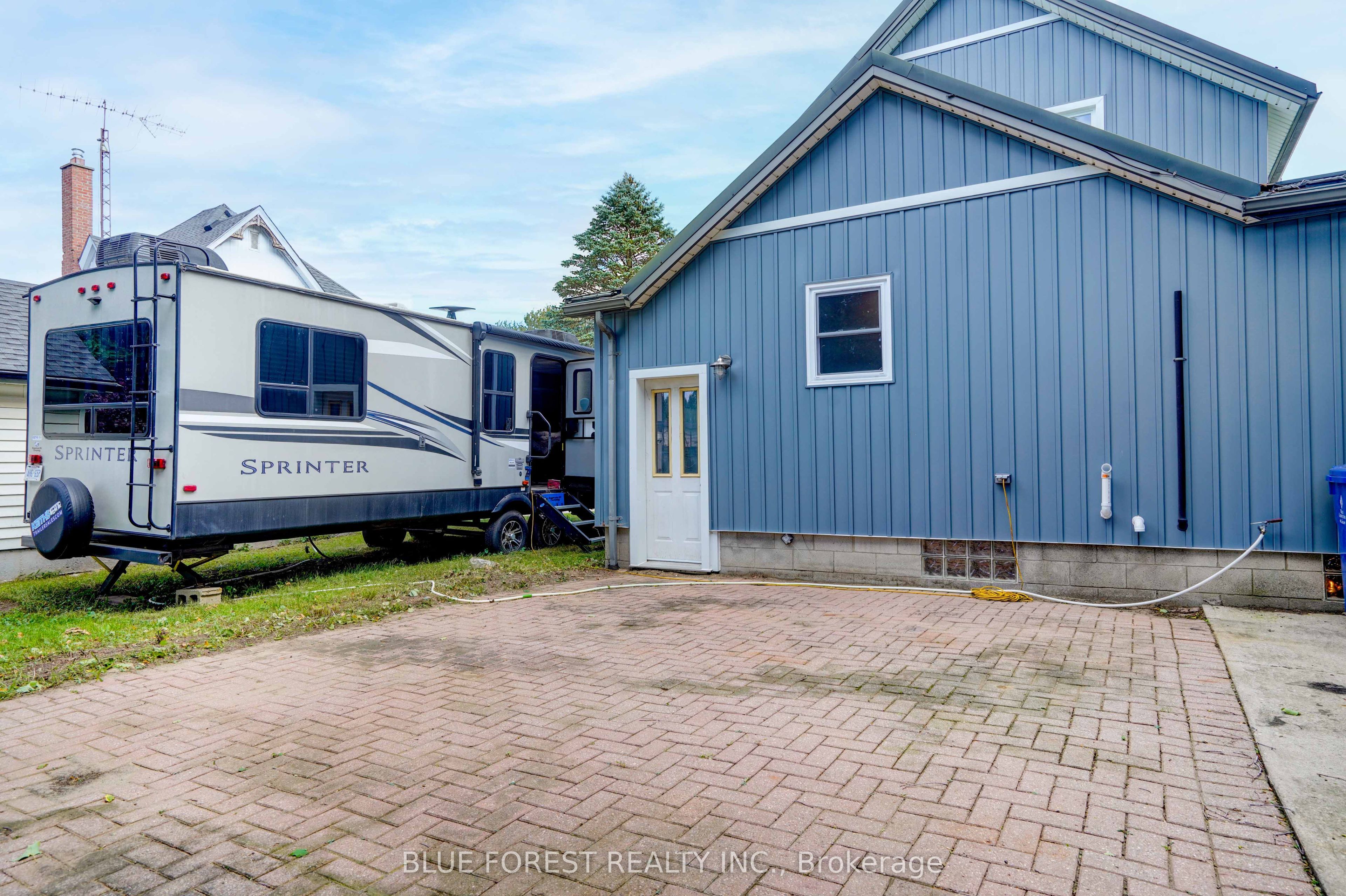 264 Furnival Road Property Photo 49