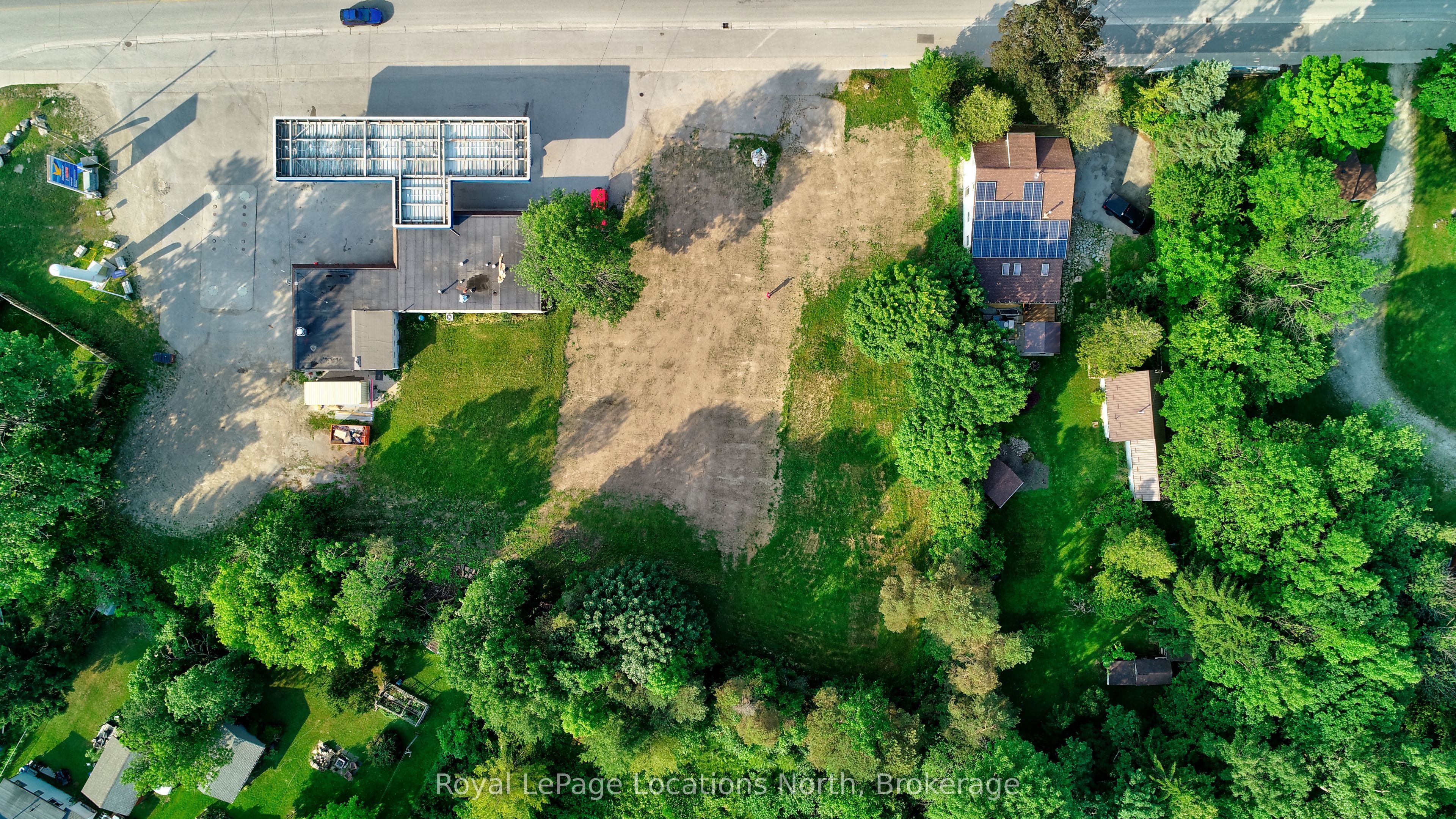 344 Sykes Street N Property Photo 4