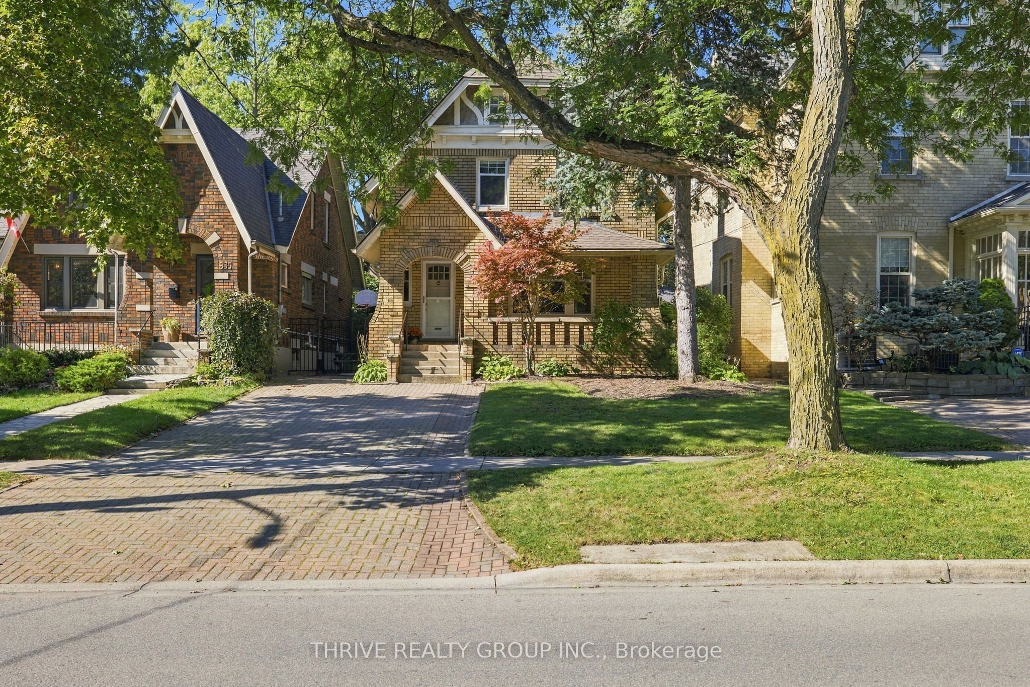 837 Wellington Street