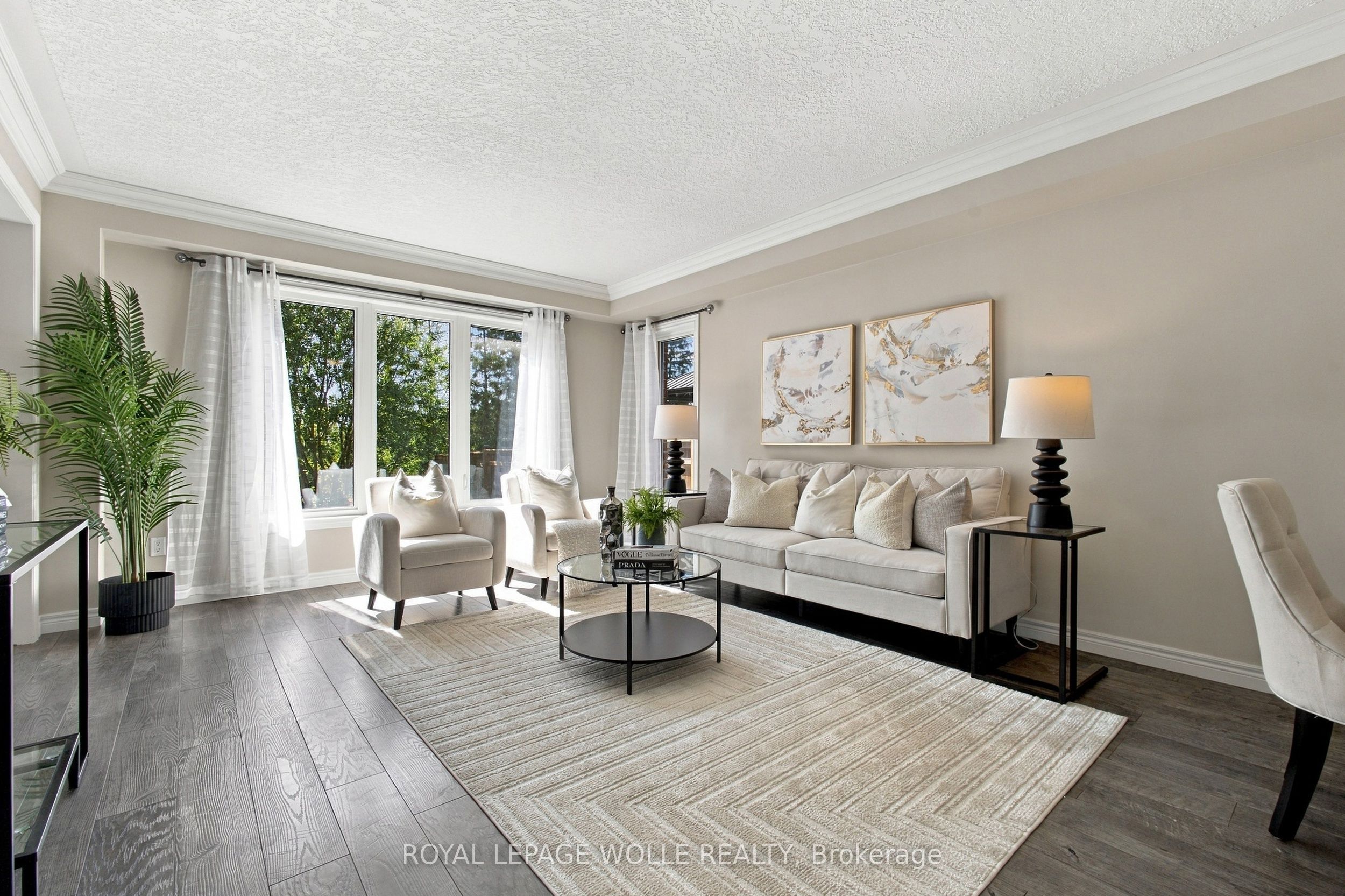 235 William Street Property Photo 6