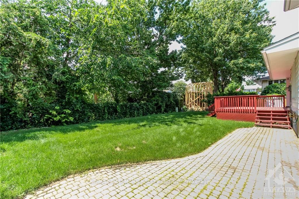 570 Duff Crescent Property Photo 21