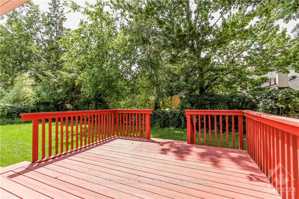 570 Duff Crescent Property Photo 22