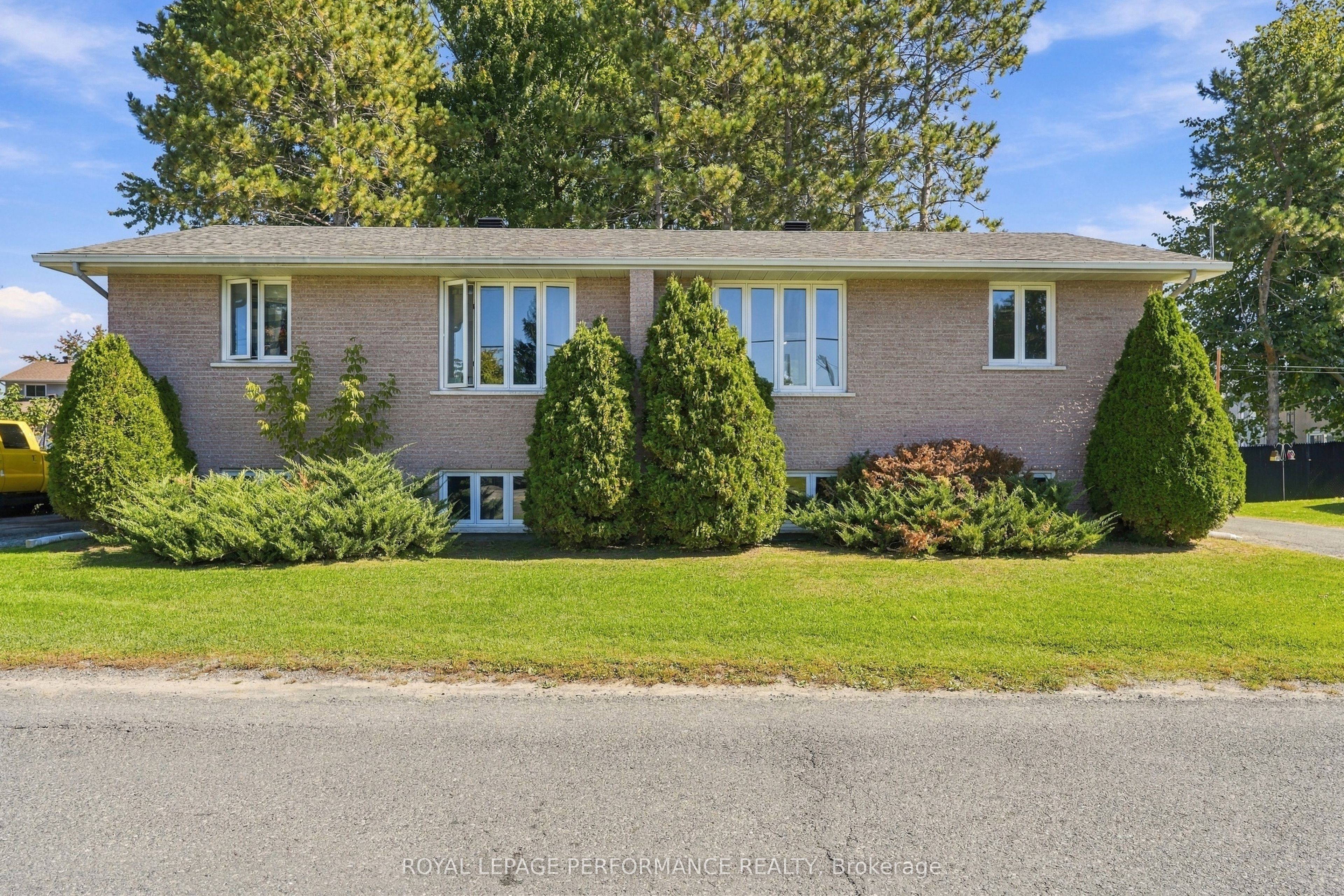 589-591 Bolt Road Property Photo 1