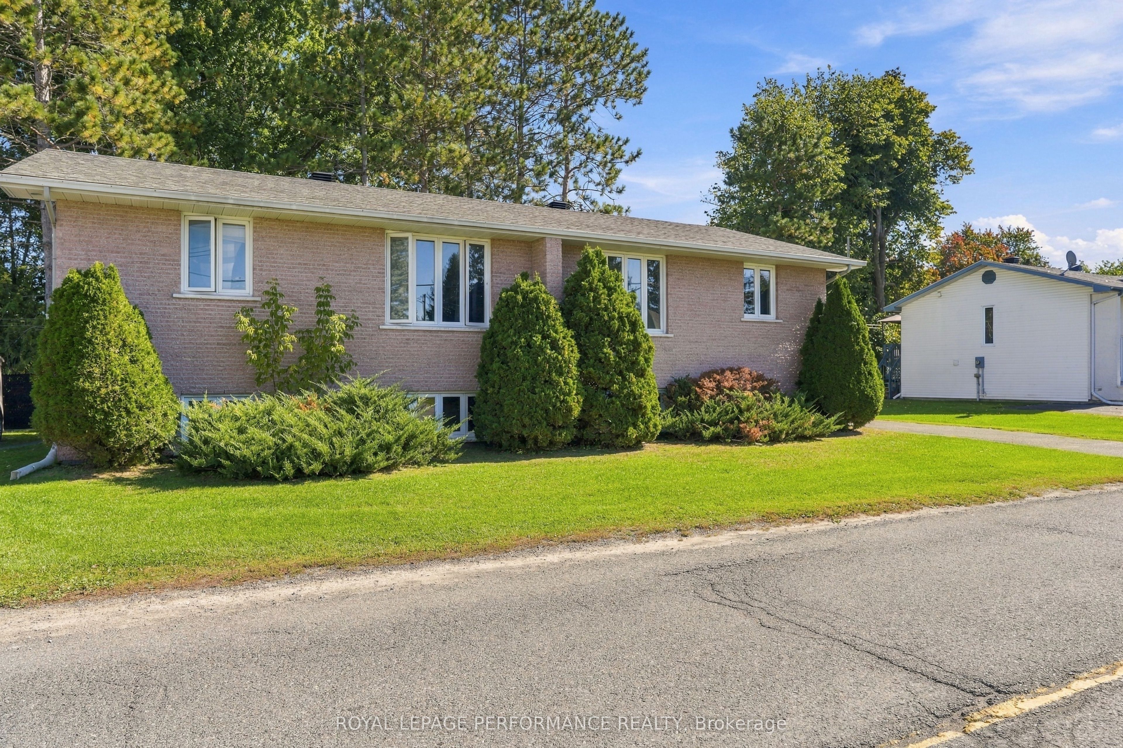 589-591 Bolt Road Property Photo 24