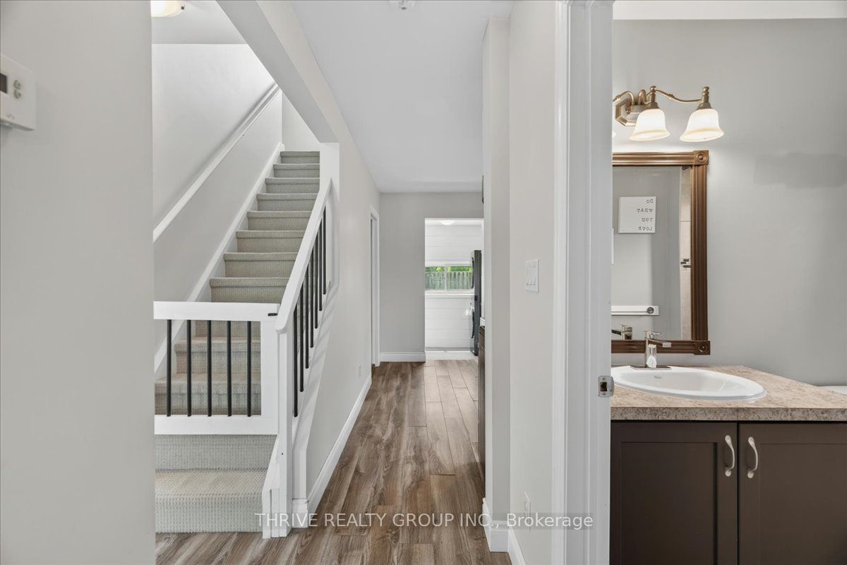 37 Emery Street W Property Photo 22